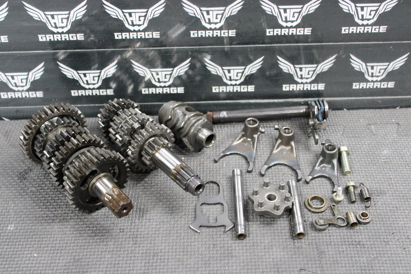 2001 KAWASAKI KX100 KX80 KX85 OEM ENGINE TRANSMISSION TRANNY ASSEMBLY GEARS - hggarage