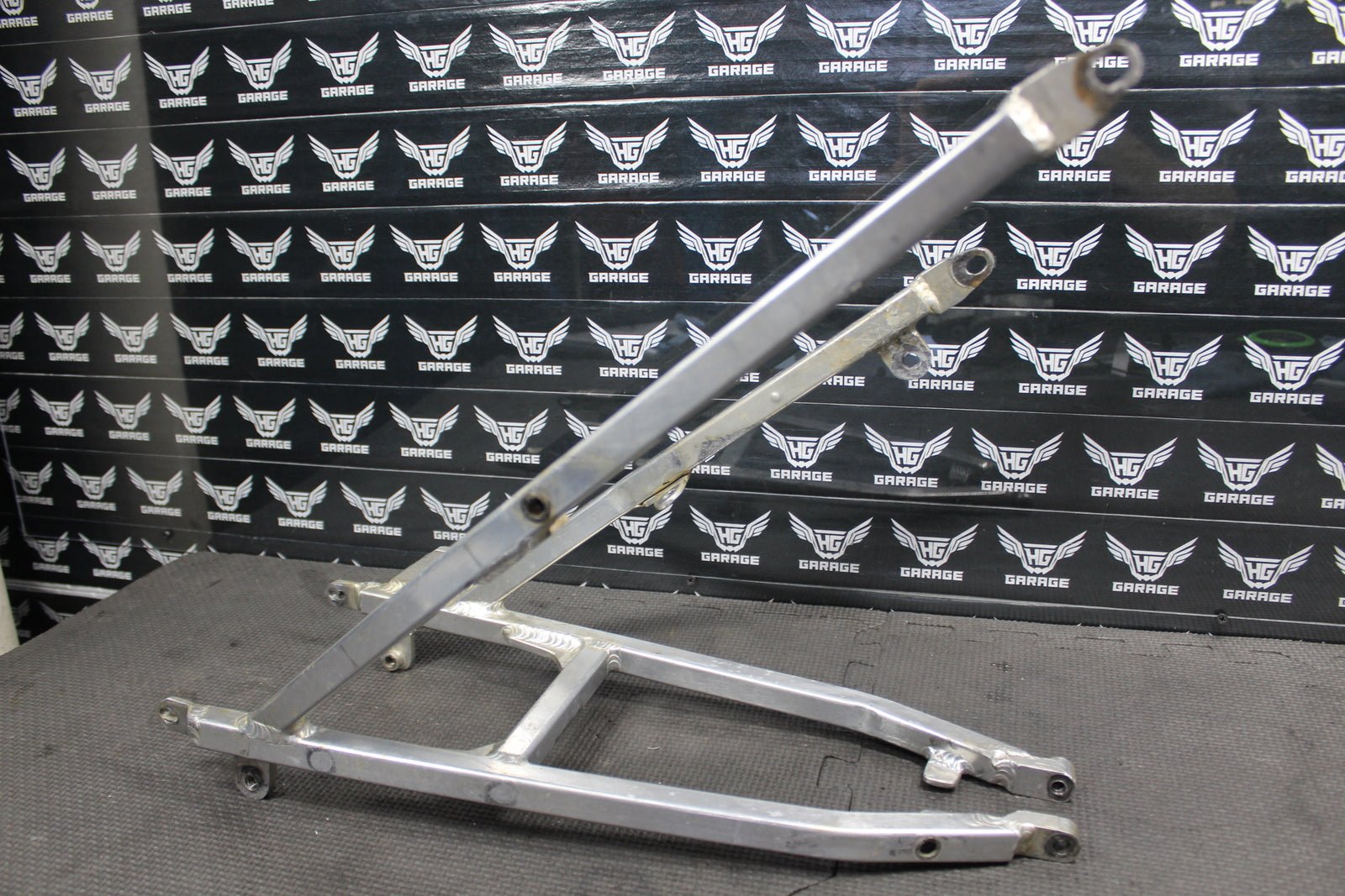 2006 04 - 06 SUZUKI RMZ250 OEM REAR BACK SUB FRAME SUBFRAME SEAT RAIL K3216 - 00087 - hggarage
