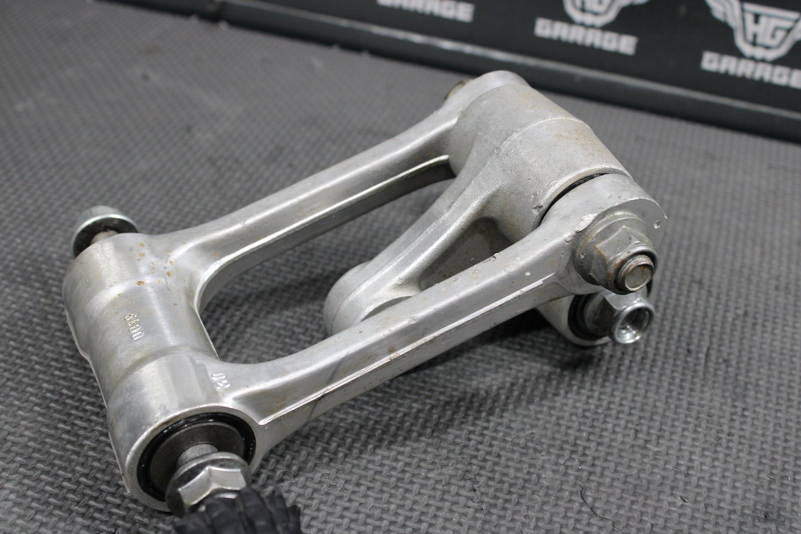 2009 Kawasaki KX250F OEM Rear Shock Linkage Links 39007 - 0140 39111 - 0064 - hggarage