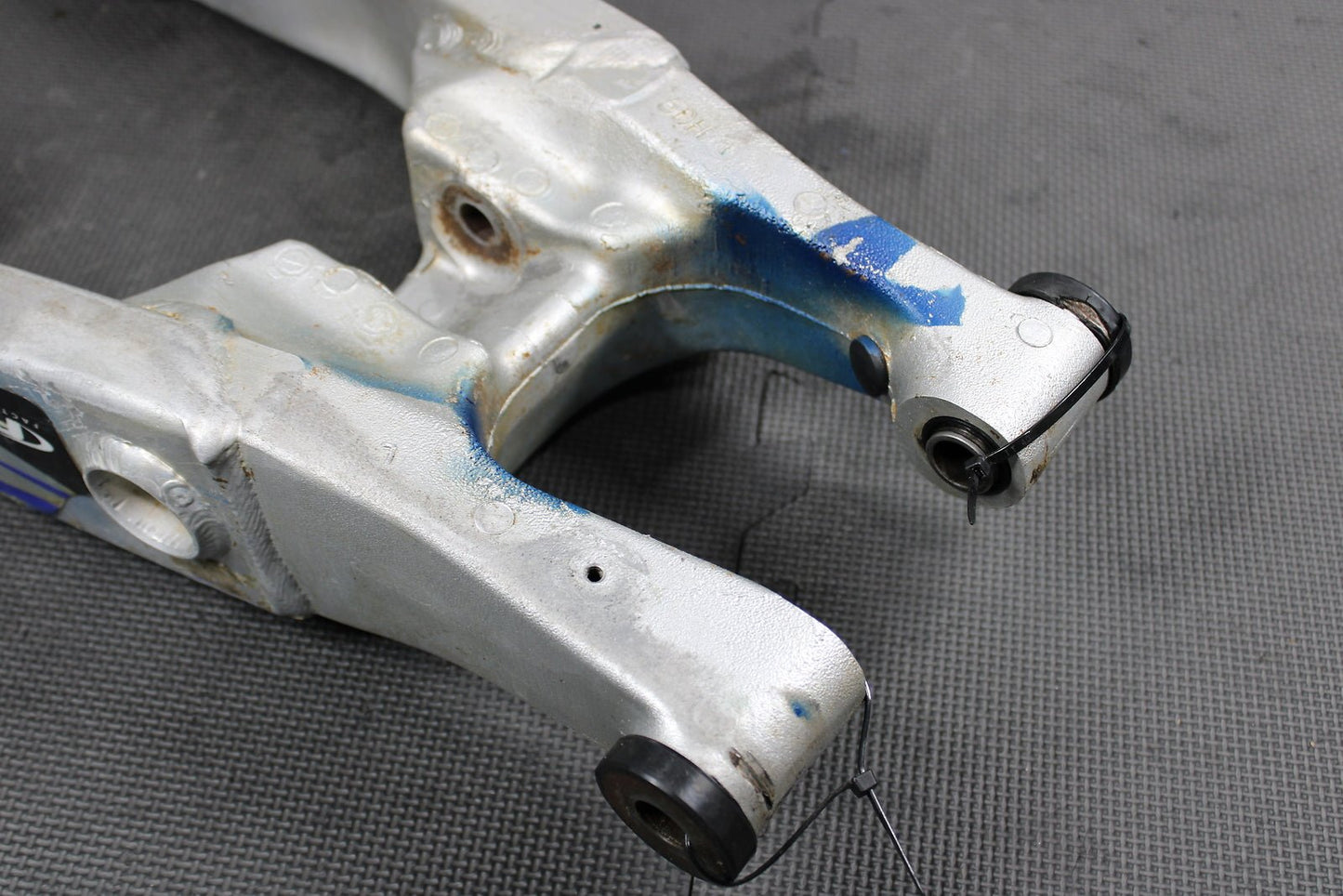 1998 YAMAHA WR400F YZ400F OEM SWINGARM SWING ARM SUSPENSION - hggarage