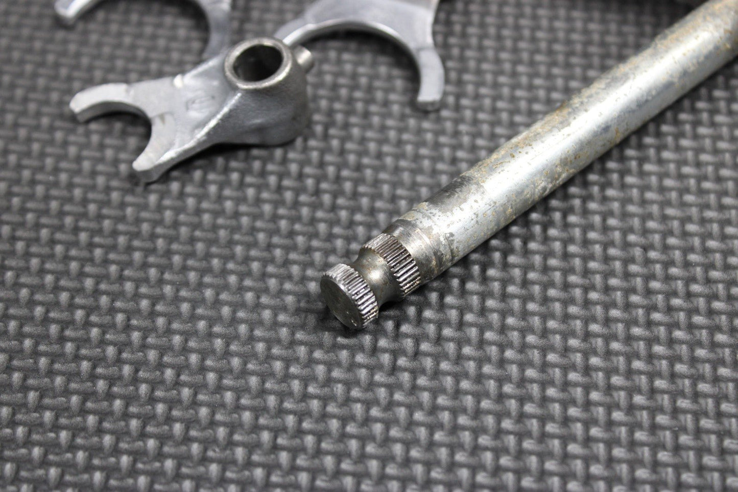2003 KAWASAKI KX65 ENGINE TRANSMISSION GEARBOX TRANS SHIFT FORKS SHAFTS GEARS - hggarage