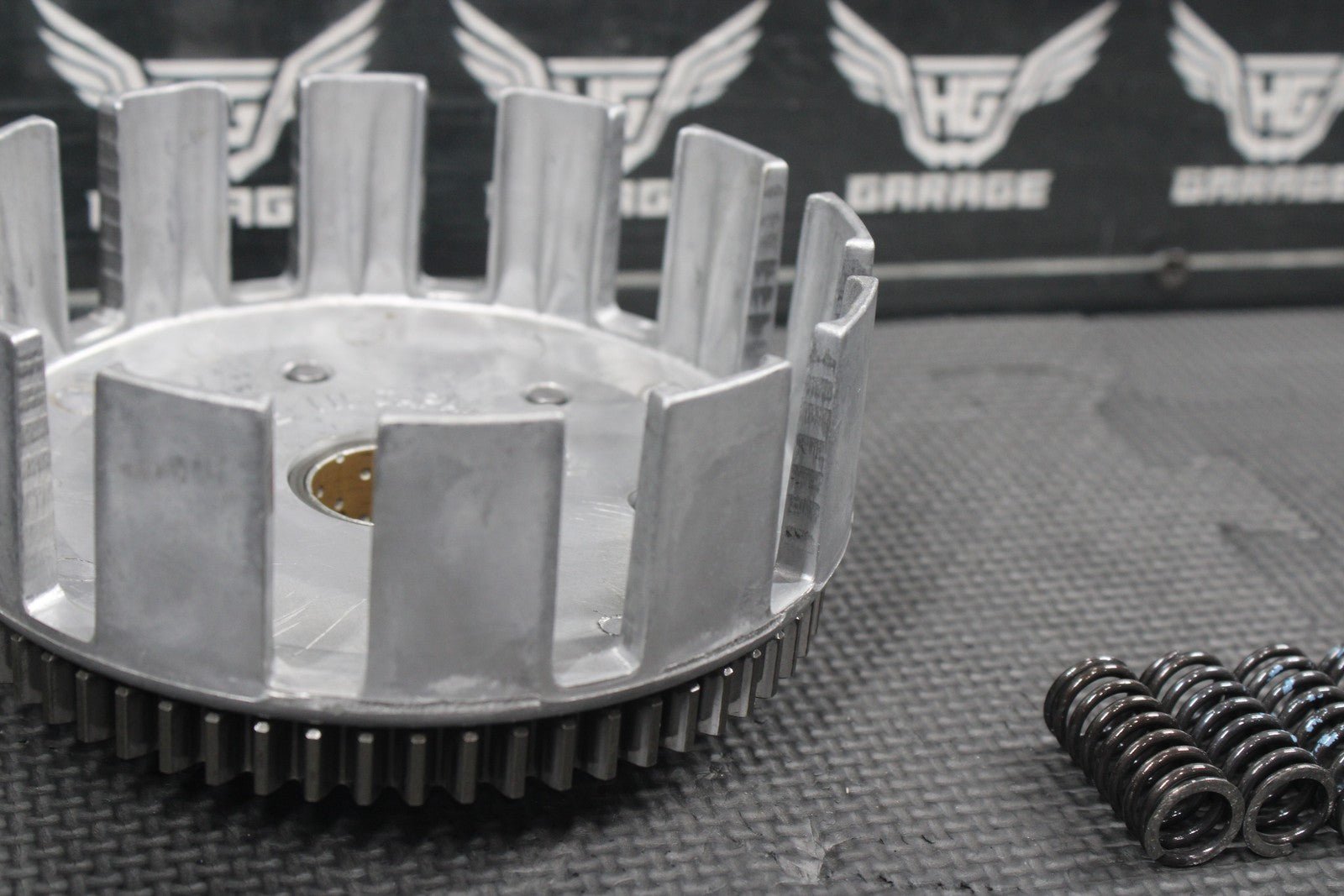1986 Kawasaki KDX200 OEM Complete Clutch W Plates Basket Hub - hggarage
