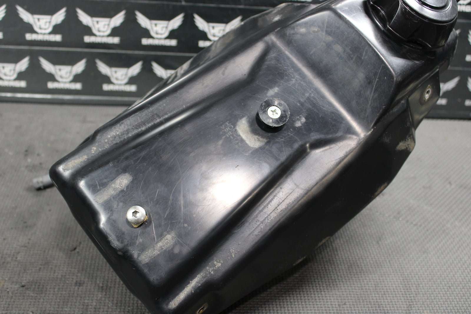 2003 Honda CRF450R OEM Gas Fuel Tank Cell Petrol Reservoir 17510 - Meb - 670 - hggarage