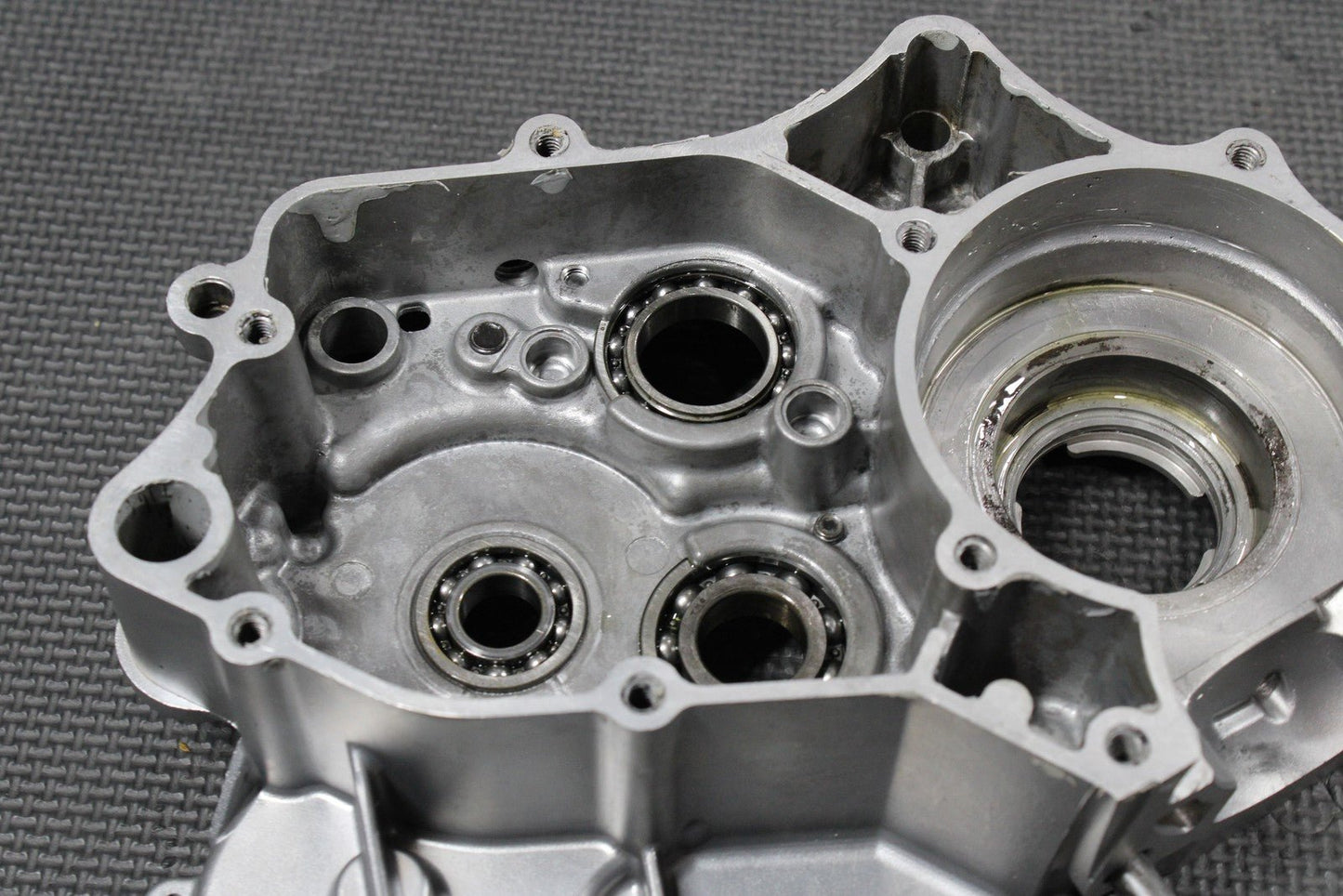 2014 KAWASAKI 08 - 22 KX100 KX85 OEM LEFT RIGHT ENGINE CRANKCASE CASES BLOCK SET - hggarage