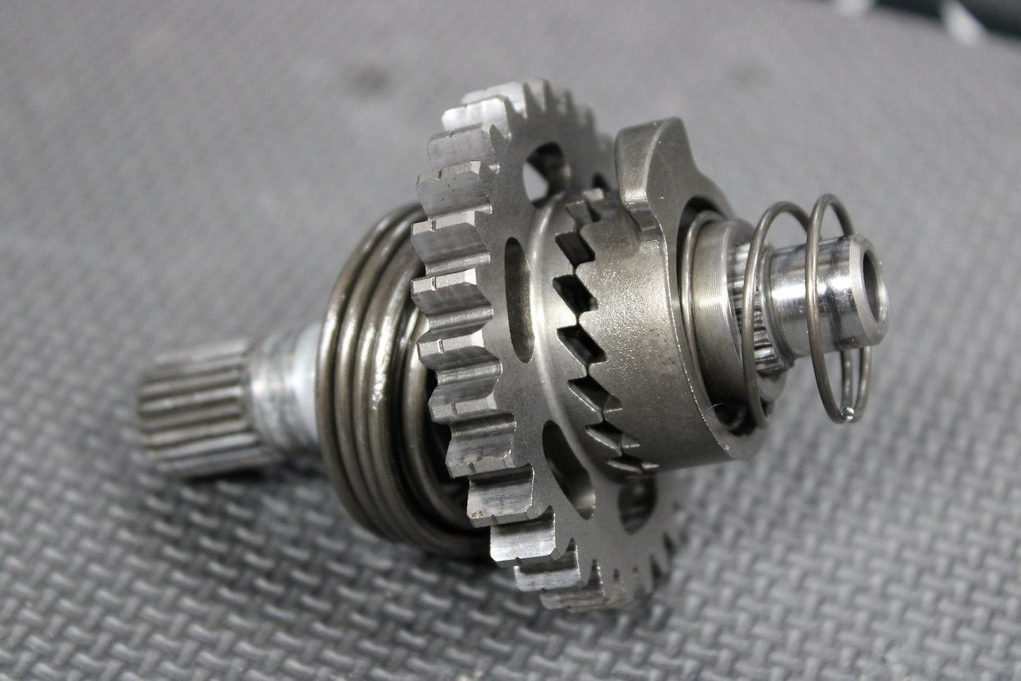 2000 HONDA CR125R OEM KICKSTART KICK START SHAFT W IDLER GEAR 28210 - KS6 - 700 - hggarage