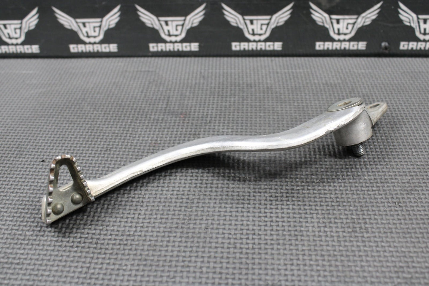 1998 1999 HONDA CR125R OEM RIGHT REAR BRAKE FOOT PEDAL LEVER 46510 - KZ4 - J00 - hggarage