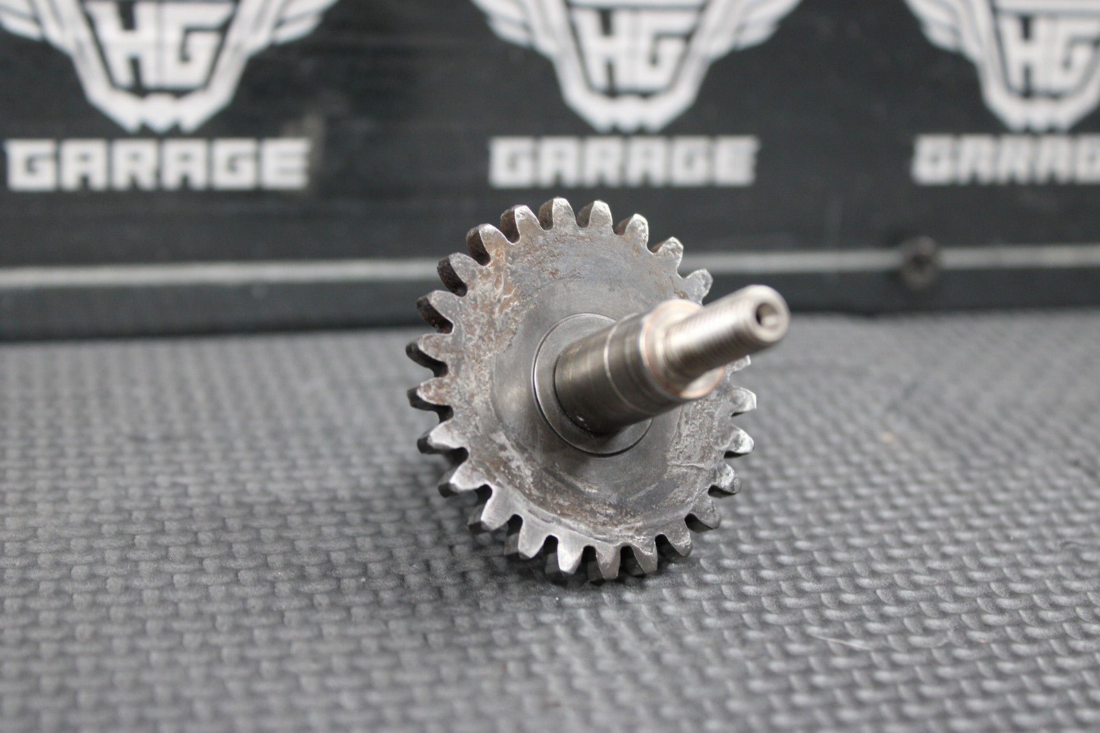 1991 HONDA CR80R OEM ENGINE WATER PUMP IMPELLER SHAFT 19230 - GC4 - 730 - hggarage