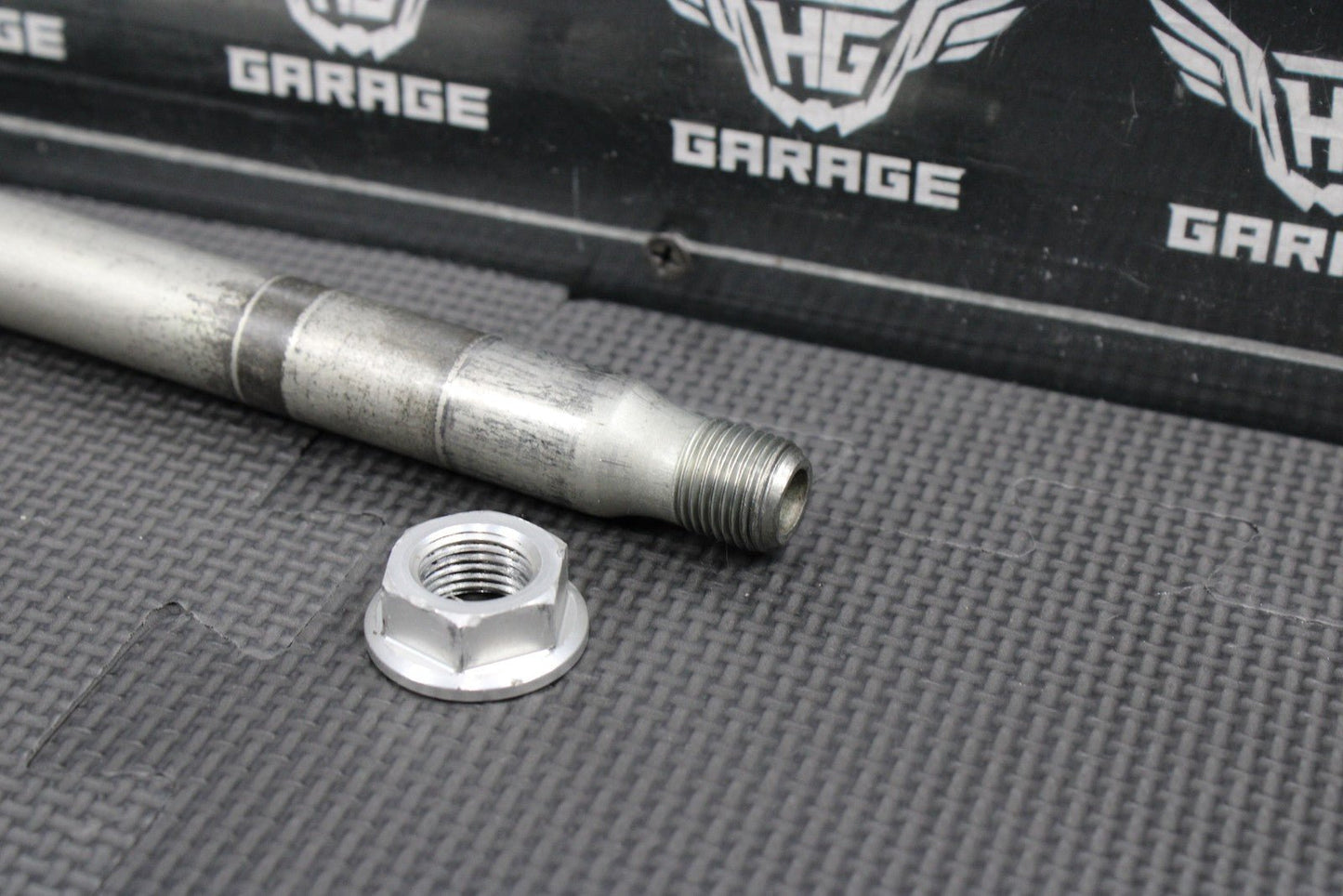 2019 HONDA CRF450R CRF450RX OEM FRONT WHEEL RIM AXLE PIVOT BOLT 44301 - MEN - 000 - hggarage