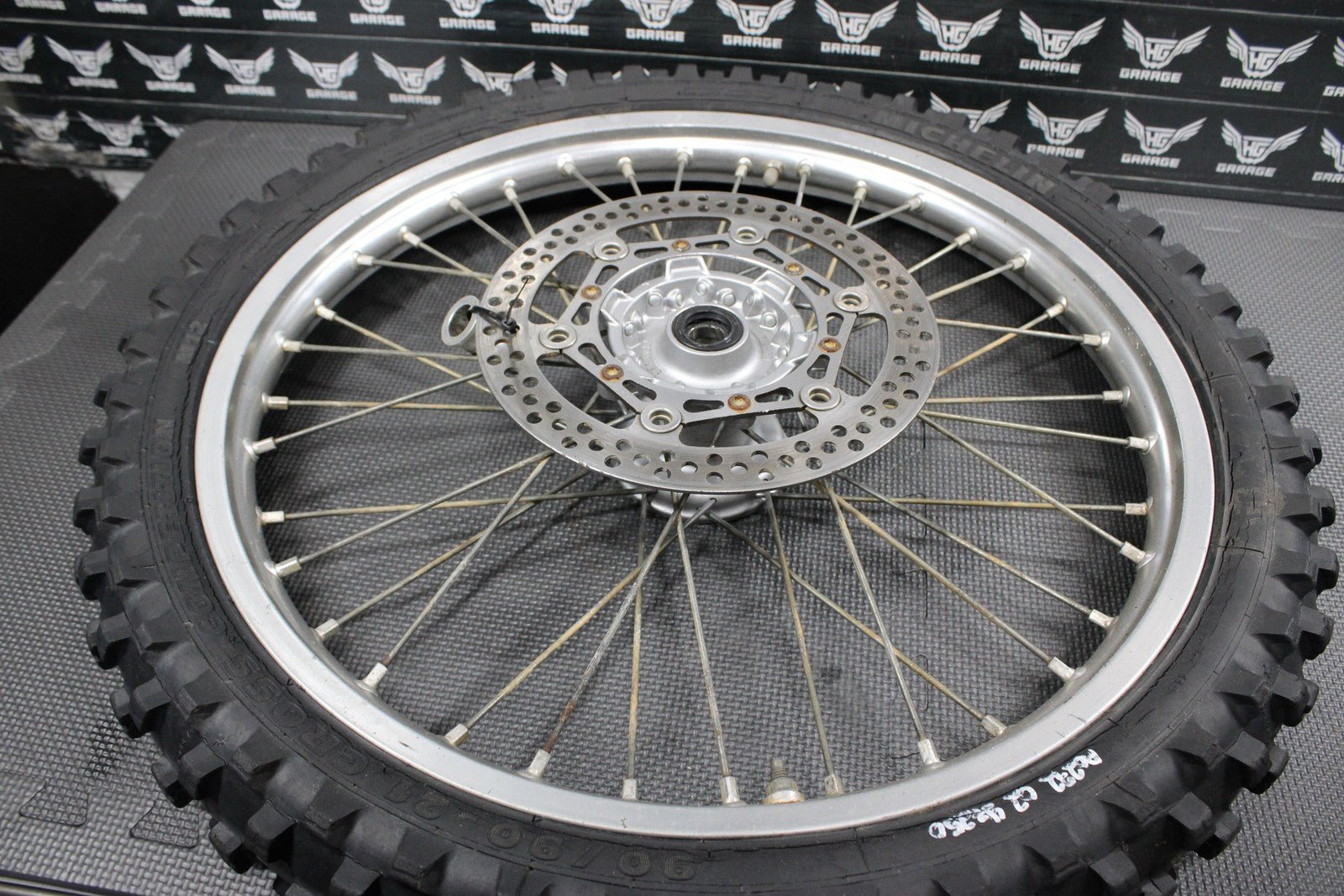 2002 YAMAHA YZ125 YZ250 OEM FRONT WHEEL RIM HUB WHEEL SPOKES 5NY - 25111 - 00 - 00 - hggarage