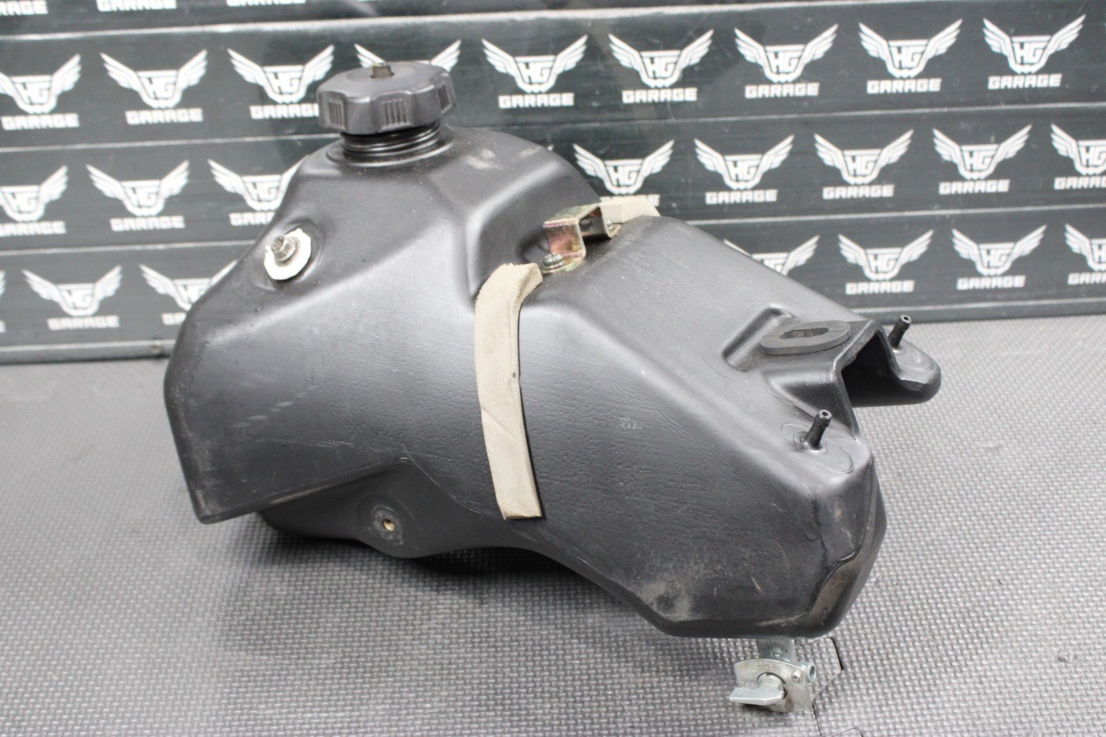 1997 YAMAHA RT100 90 - 00 OEM GAS FUEL TANK CELL PETROL RESERVOIR 3UL - 24110 - 00 - 00 - hggarage