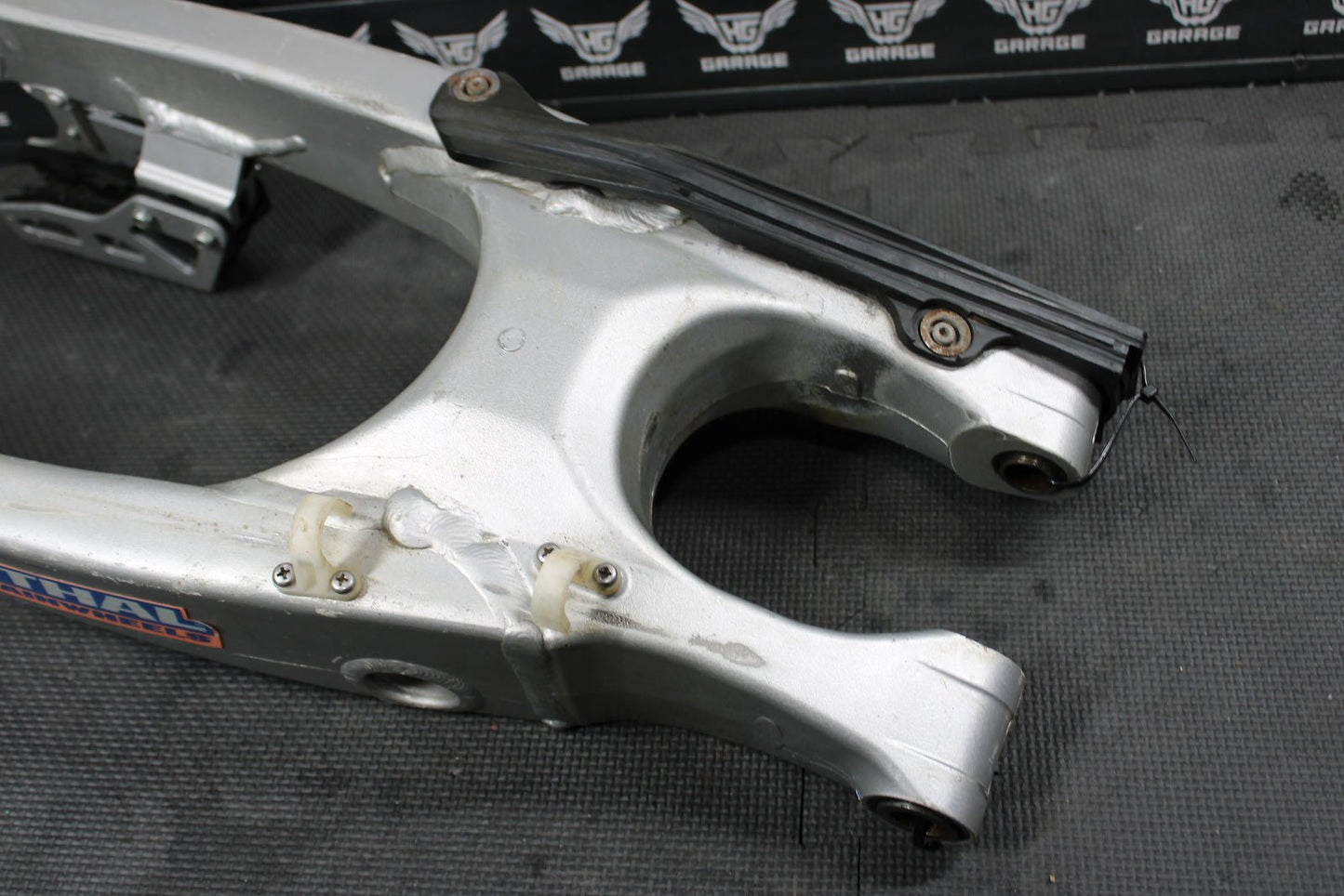 2000 YAMAHA WR400F YZ125 YZ250 YZ400F YZ426F OEM SWINGARM SWING ARM SUSPENSION - hggarage