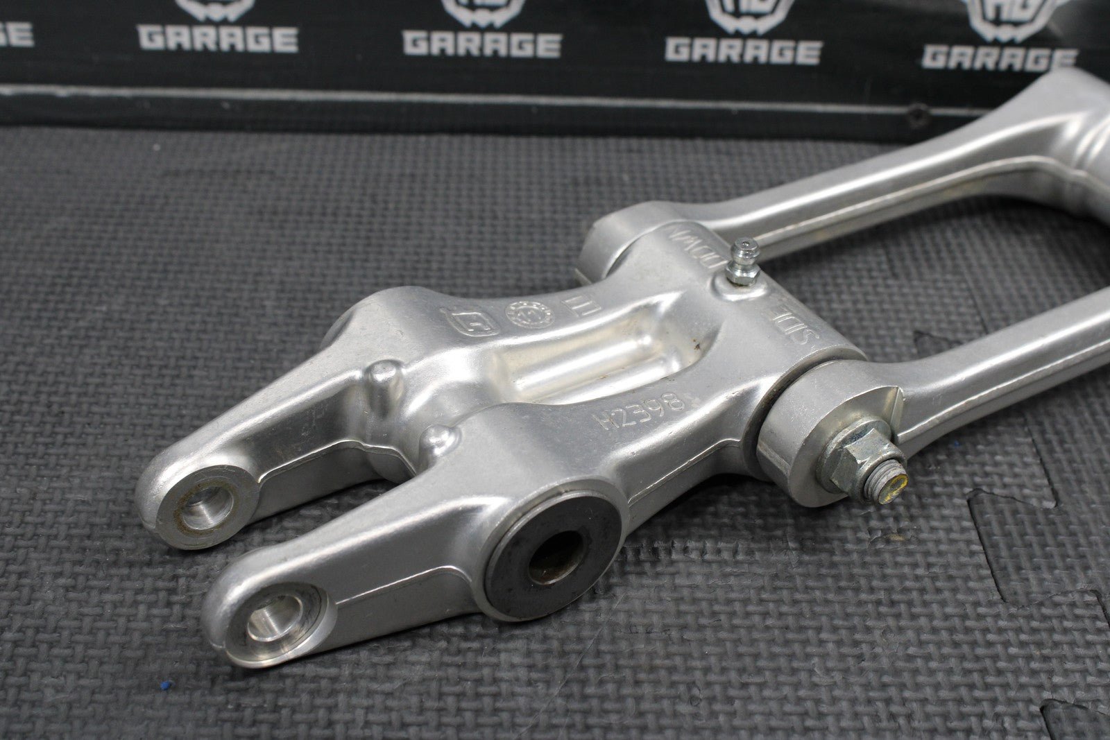 2013 HUSQVARNA TE511 OEM REAR SHOCK LINKAGE LINKS RELAY 8000H2365 8000H3615 - hggarage