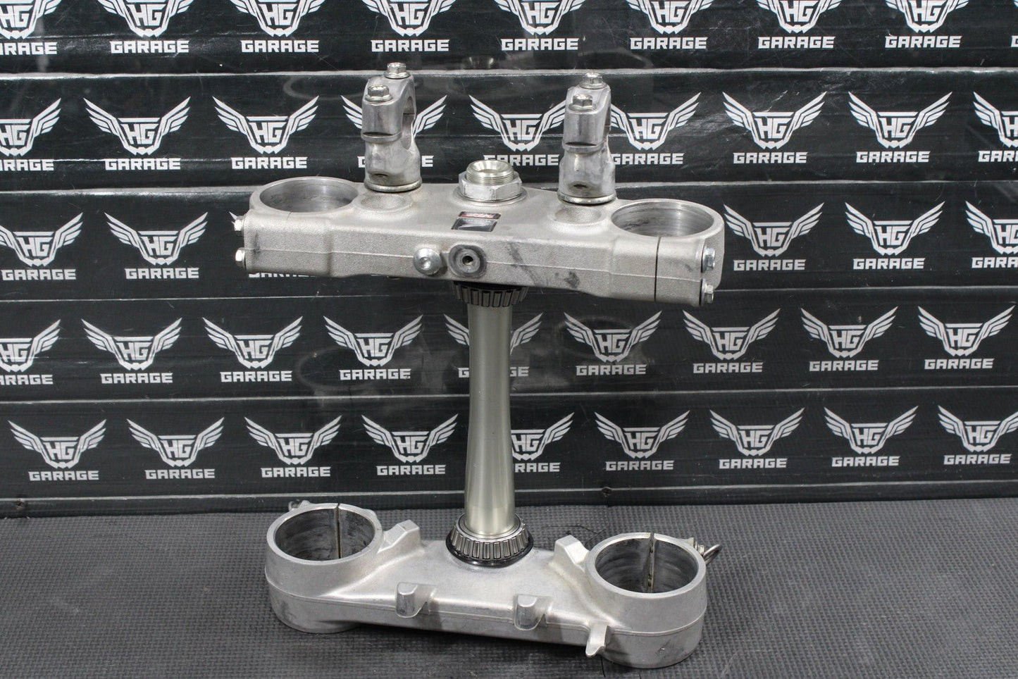 2023 HONDA CRF250R OEM FRONT FORKS LOWER UPPER TRIPLE TREE STEM CLAMP FRONT FORK - hggarage