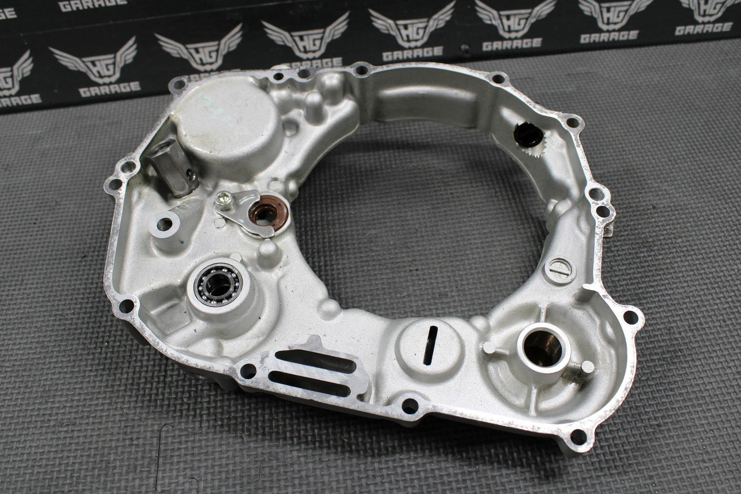 2009 KAWASAKI 09 - 14 KLX250 KLX250SF OEM RIGHT CASE INNER CLUTCH COVER 14032 - 0005 - hggarage