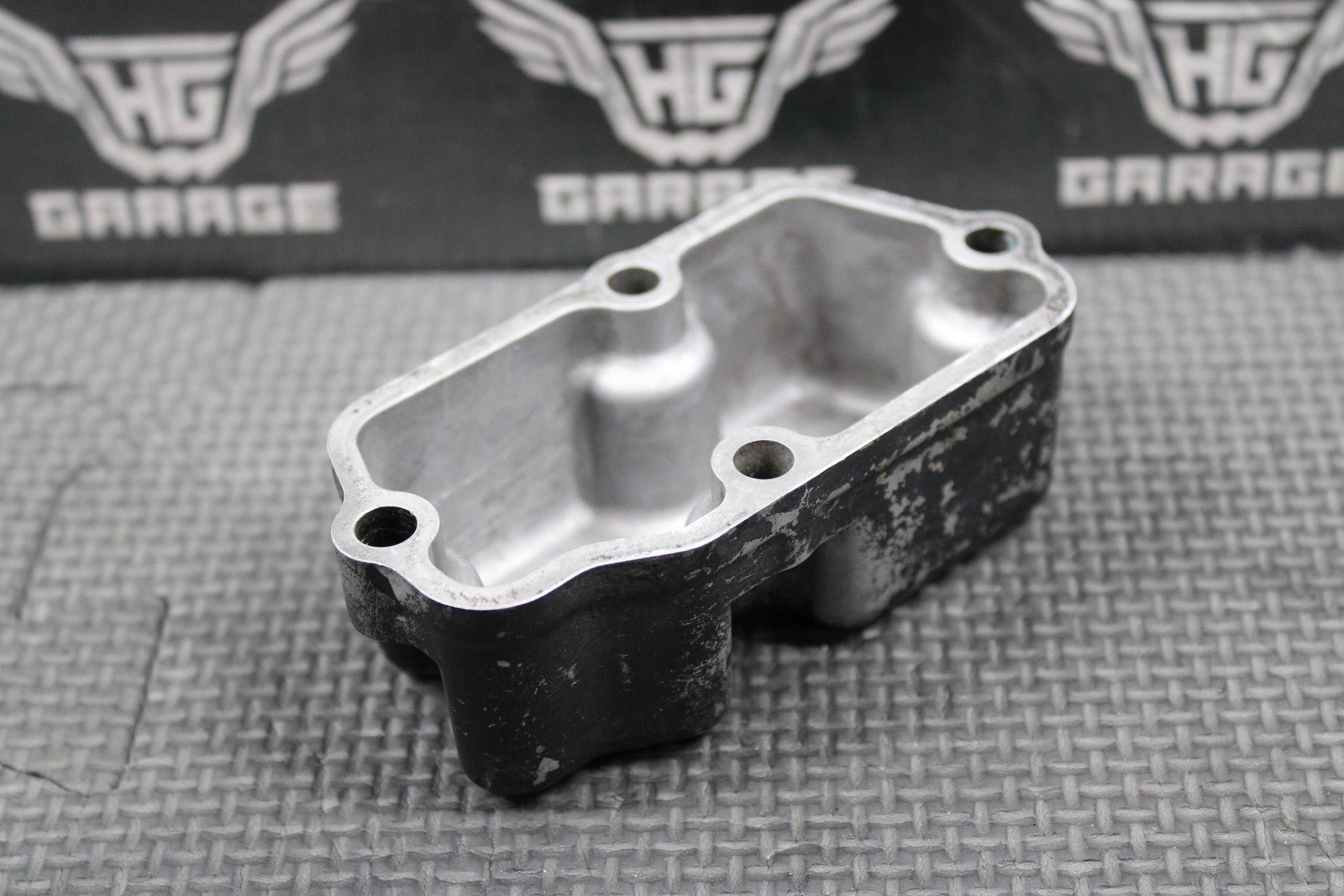 1987 1988 HONDA CR125R OEM ATAC EXHAUST MANIFOLD SUB CHAMBER COVER 18331 - KS6 - 700 - hggarage