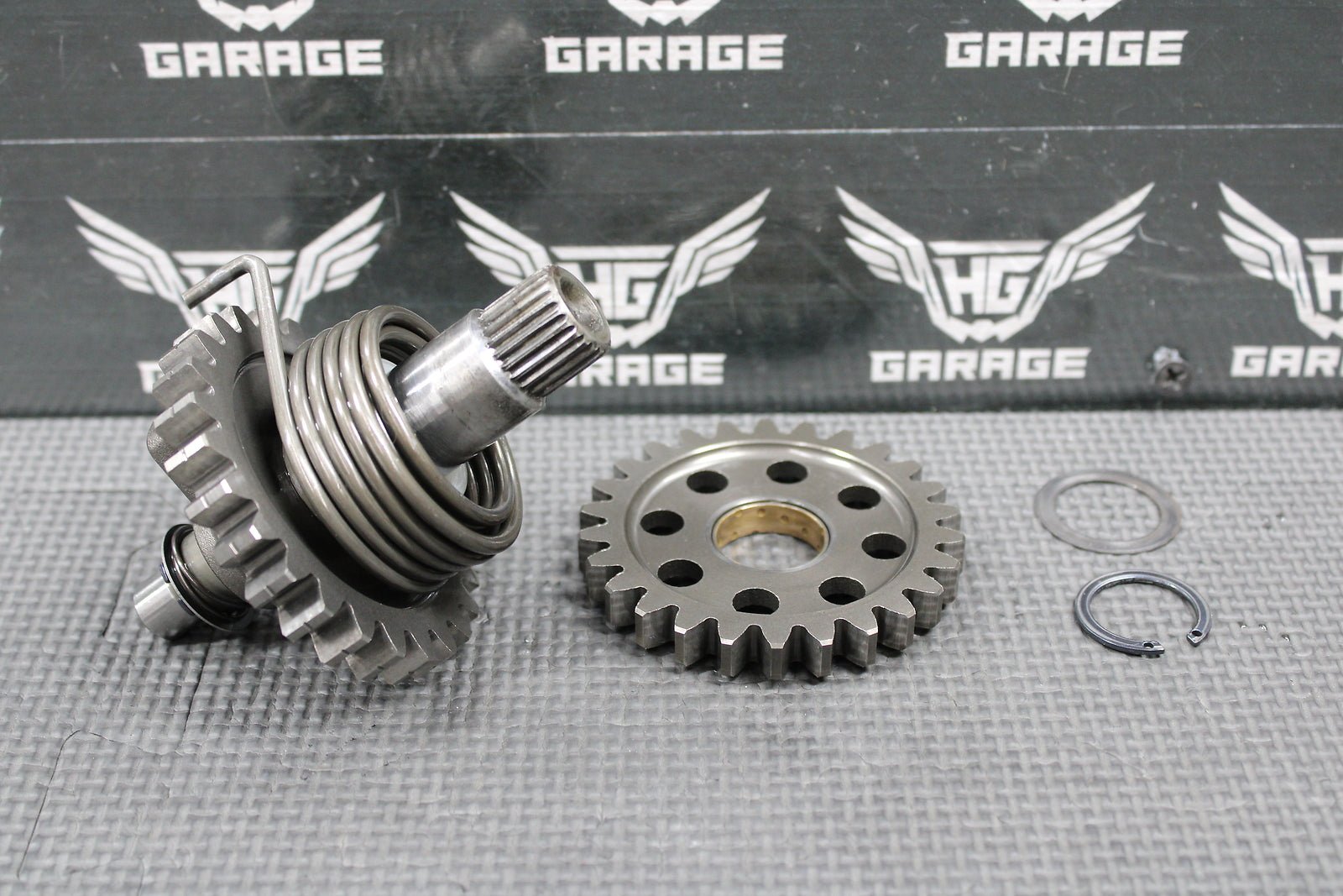 2002 02 - 07 KAWASAKI KX250 OEM KICKSTART KICK START SHAFT W IDLER GEAR 13066 - 1107 - hggarage