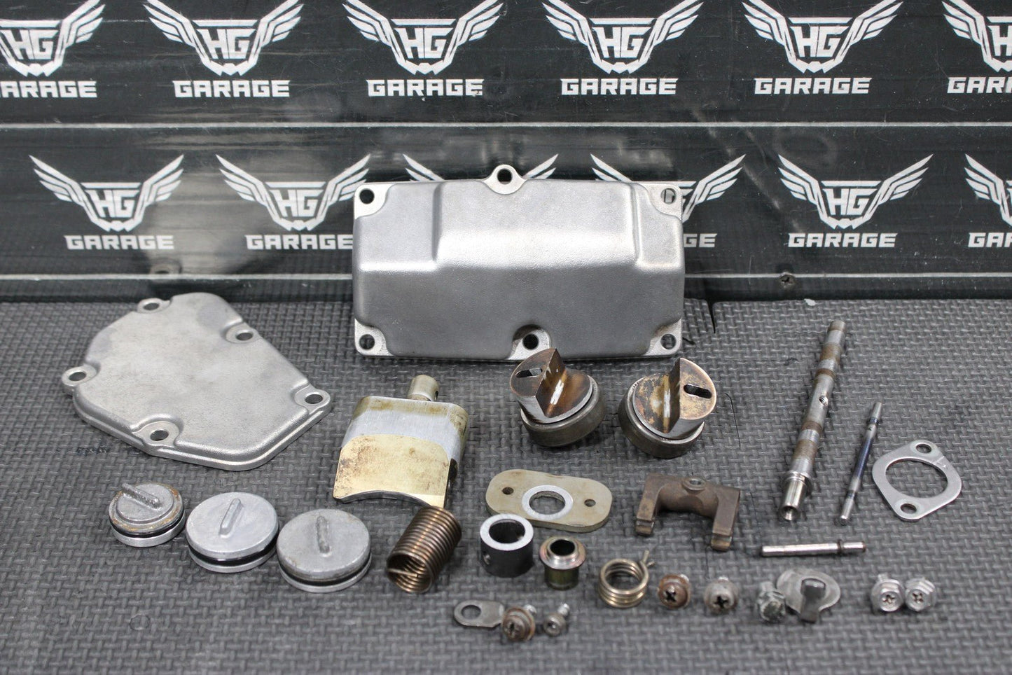1996 SUZUKI RM250 MODEL T OEM ENGINE POWER VALVE GOVERNOR EXHAUST VALVE ASSEMBLY - hggarage