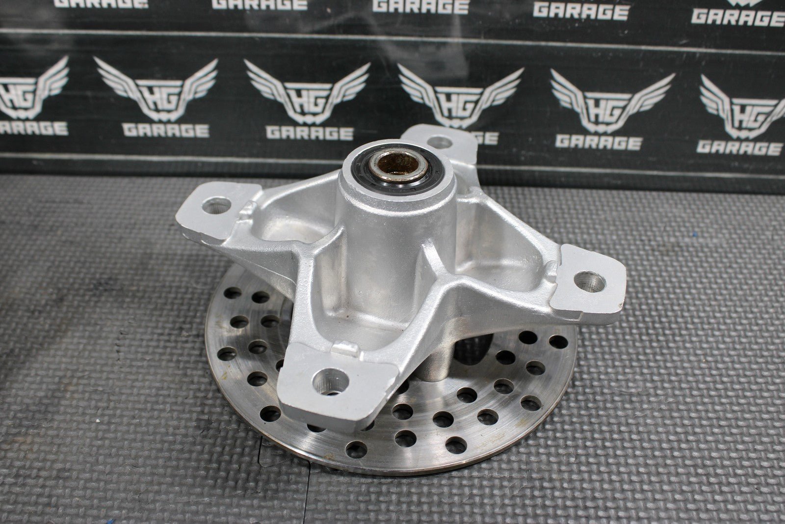 1991 YAMAHA BANSHEE 350 OEM FRONT WHEEL LEFT RIGHT RIM HUB HUBS - hggarage