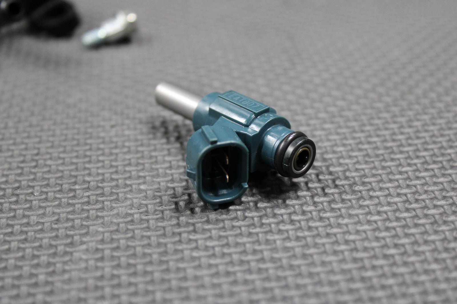 2022 KAWASAKI KX250 KX250X OEM AIRBOX INTAKE FUEL INJECTOR NOZZLE 49033 - 0556 - hggarage