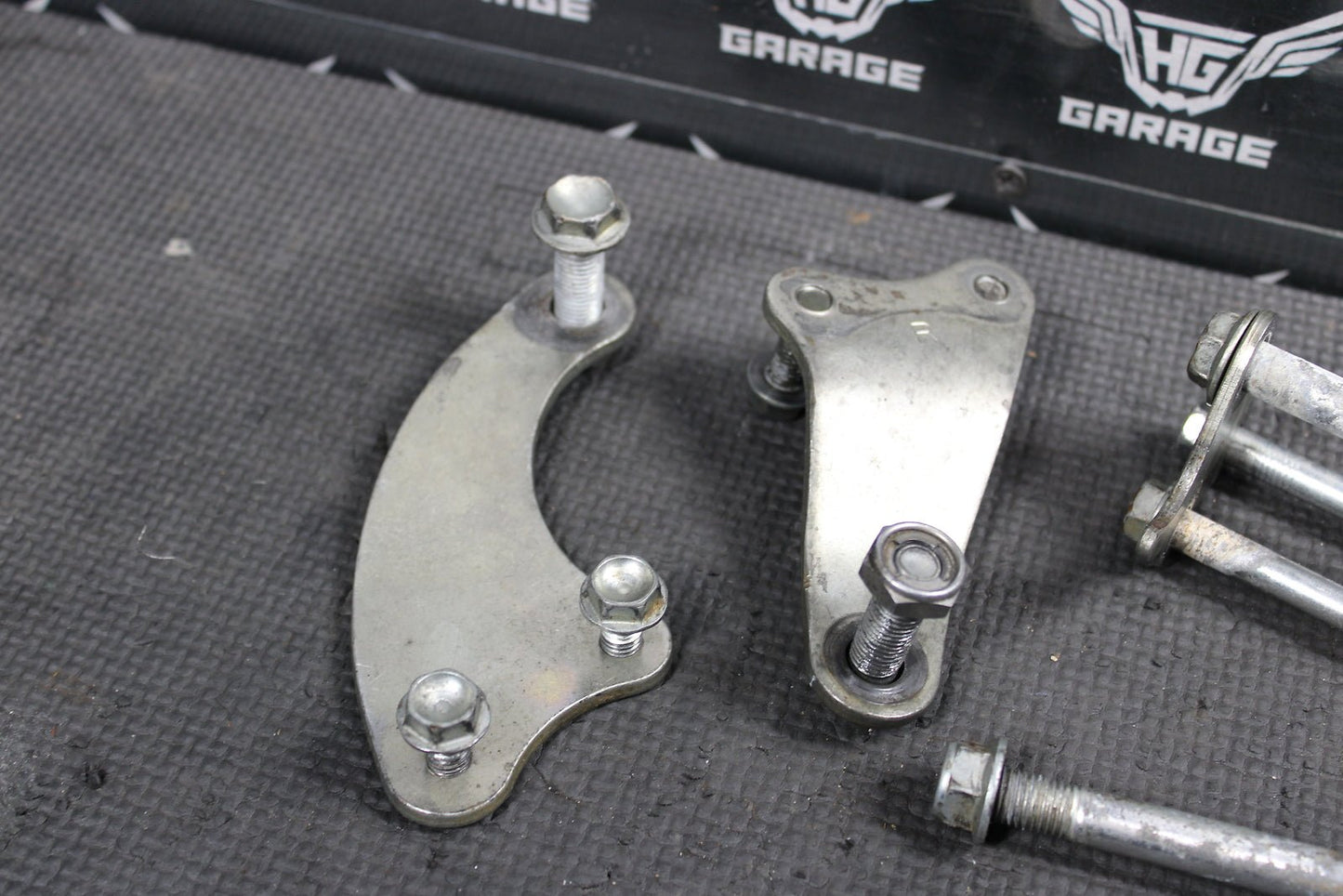 2014 KAWASAKI 2013 KX250 13 - 16 KX250F OEM ENGINE MOTOR MOUNT STAY BRACKETS - hggarage