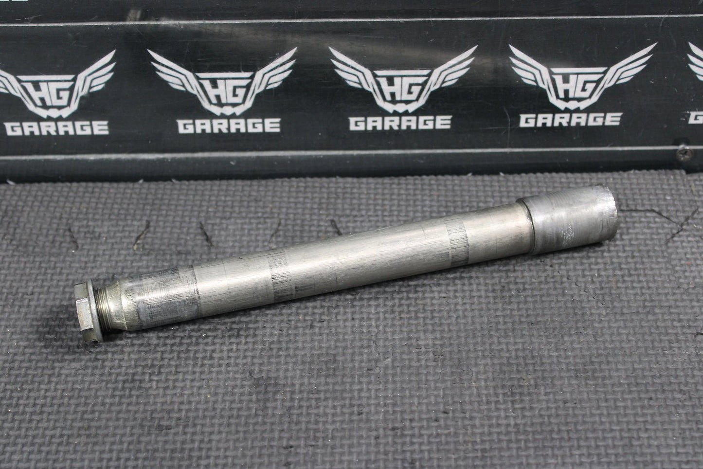 2008 SUZUKI RMZ250 OEM FRONT WHEEL RIM AXLE PIVOT BOLT 54711 - 35G00 - hggarage