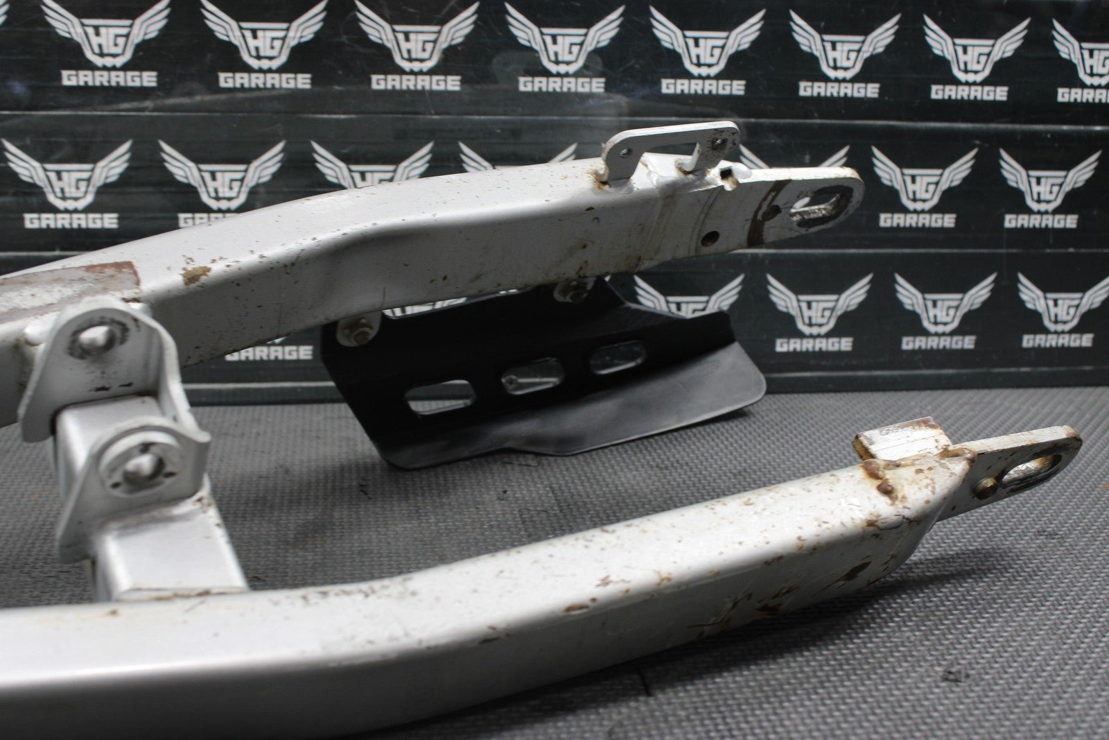 2000 YAMAHA 00 - 04 TTR125L OEM BIGWHEEL SWINGARM SWING ARM SUSPENSION - hggarage