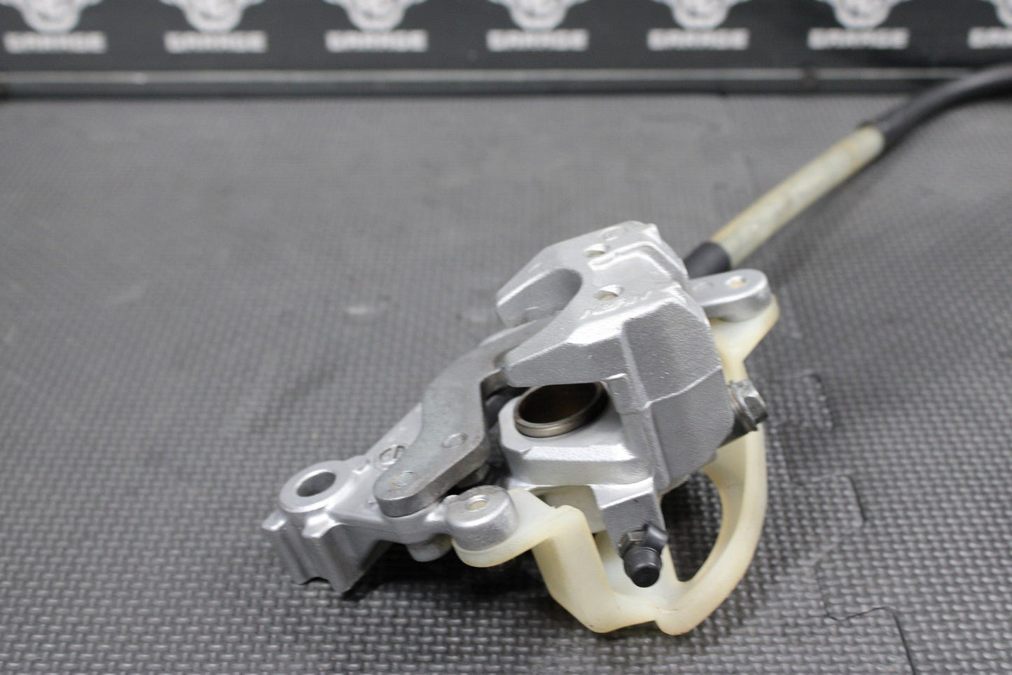 2003 KAWASAKI KX65 OEM NISSIN REAR BACK BRAKE CALIPER 43041 - 1711 43095 - 1228 - hggarage