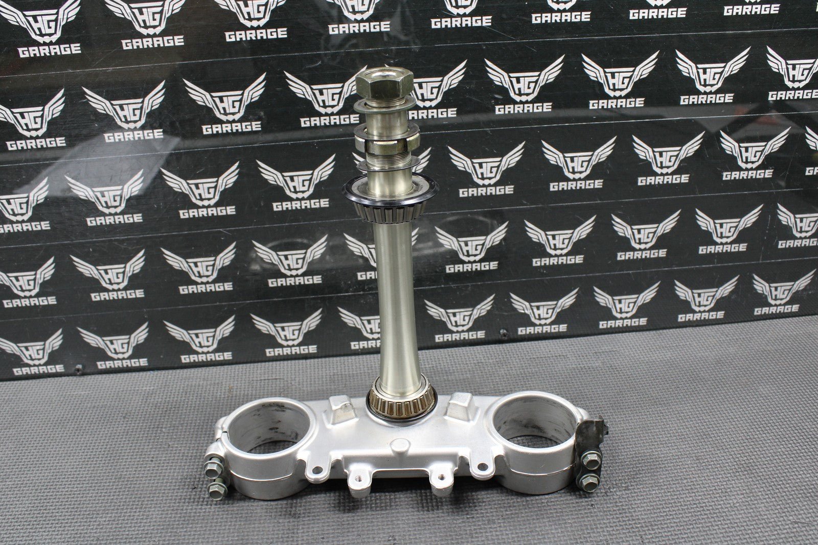 2003 YAMAHA YZ125 OEM FRONT FORKS CLAMP LOWER TRIPLE TREE STEM 5UN - 23340 - L0 - 00 - hggarage