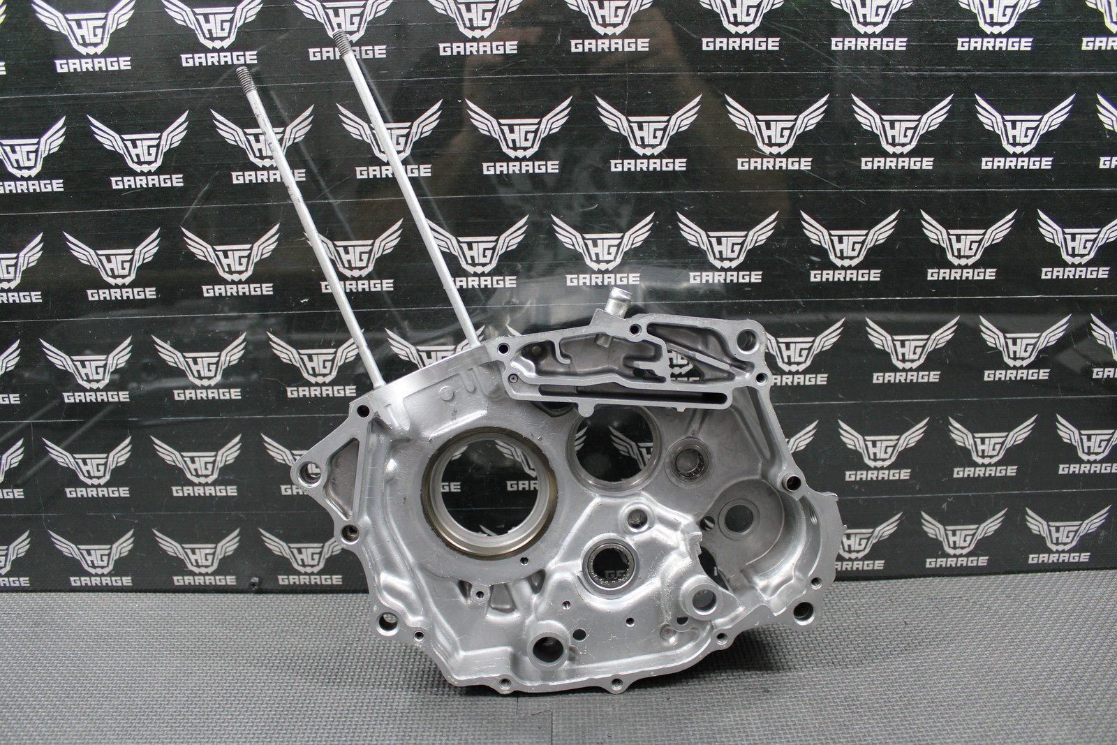 1999 93 - 02 HONDA XR200R OEM RIGHT ENGINE MOTOR CRANKCASE CRANK CASE 11100 - KT0 - 68 - hggarage