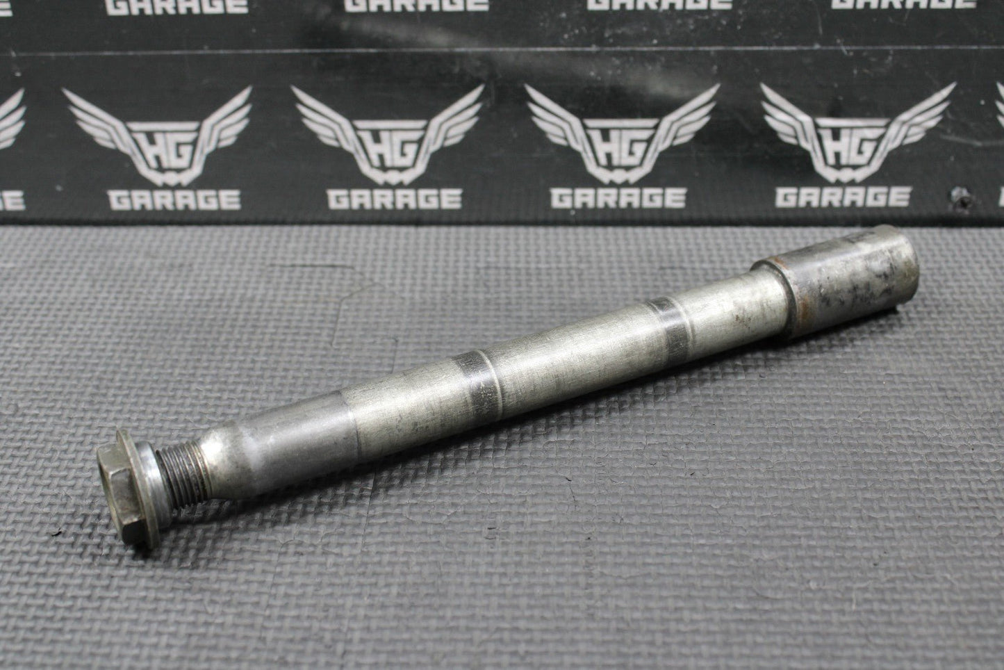 1999 YAMAHA YZ125 OEM FRONT WHEEL RIM AXLE PIVOT BOLT SHAFT NUT 5BE - 25181 - 00 - 00 - hggarage
