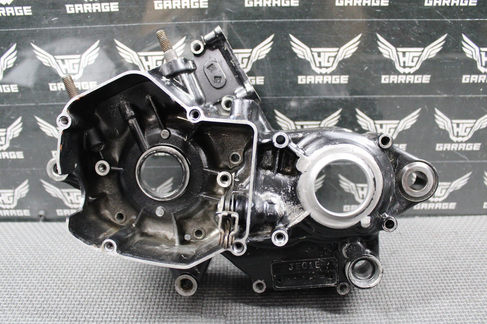 1988 HONDA CR125R OEM LEFT ENGINE MOTOR CRANKCASE CRANK CASE 112A0 - KS6 - 830 GOOD! - hggarage