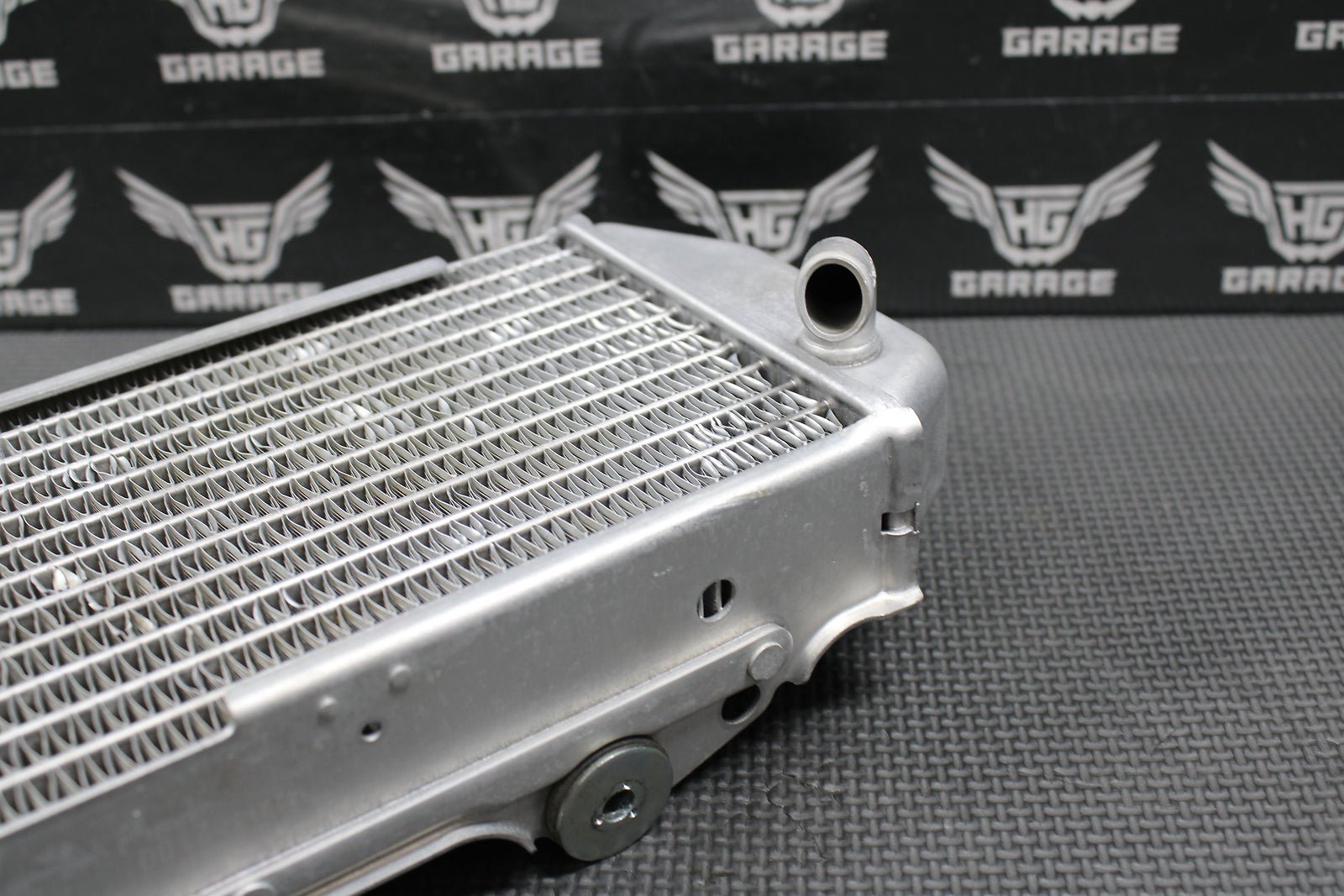 2000 2001 SUZUKI DRZ400 DRZ400E OEM LEFT RIGHT RADIATOR RADIATORS LOUVERS GOOD! - hggarage