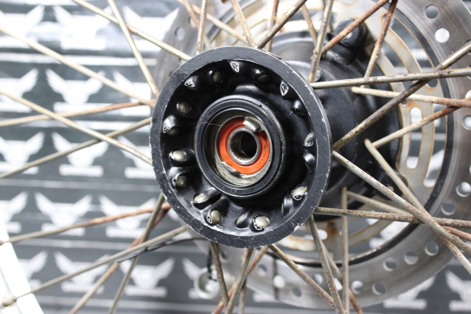 1987 HONDA XR250R OEM D.I.D FRONT WHEEL RIM HUB 44601 - MG2 - 830 44701 - KT1 - 781 - hggarage