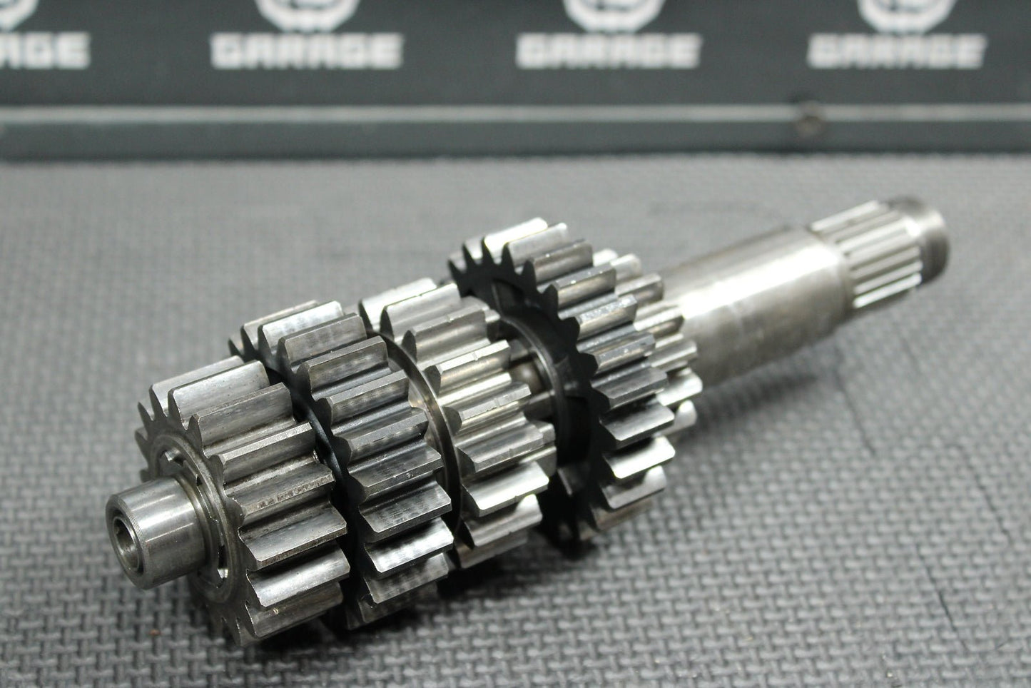 1992 Kawasaki KX250 90 - 93 OEM Engine Transmission Input Shaft Assembly Gears - hggarage