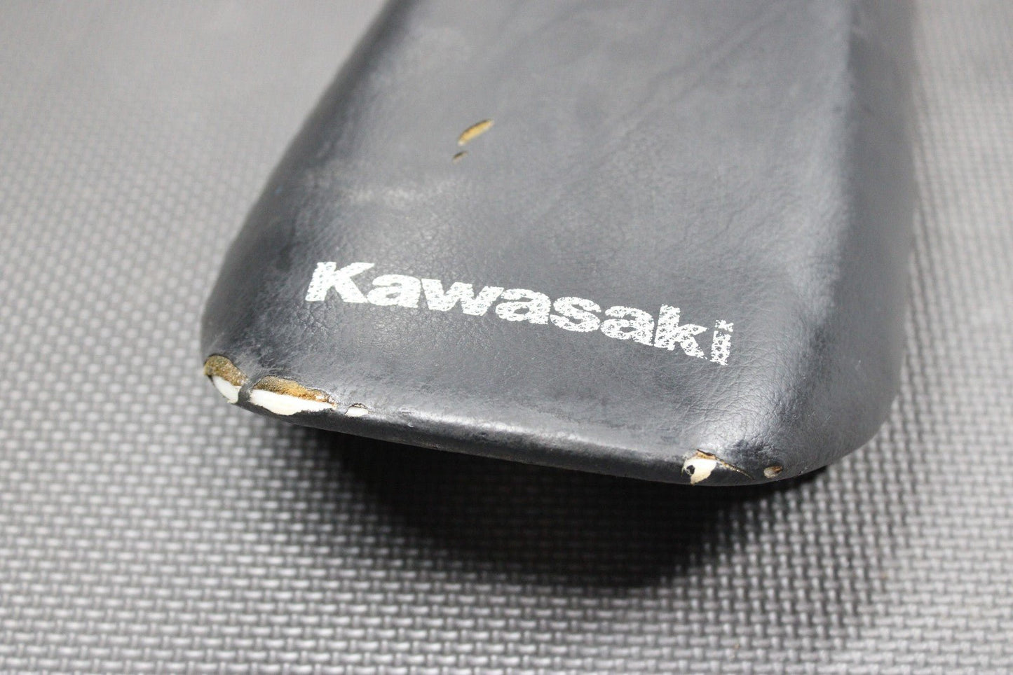 2003 KAWASAKI 03 - 05 KX65 OEM SEAT SADDLE CUSHION COVER SEAT PAN 53001 - 1935 - MW - hggarage
