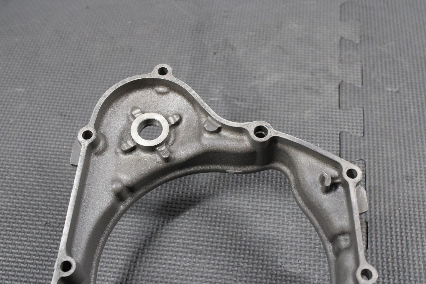 2000 SUZUKI RM125 98 - 00 OEM RIGHT SIDEENGINE MOTOR INNER CLUTCH COVER 11341 - 36E1 - hggarage