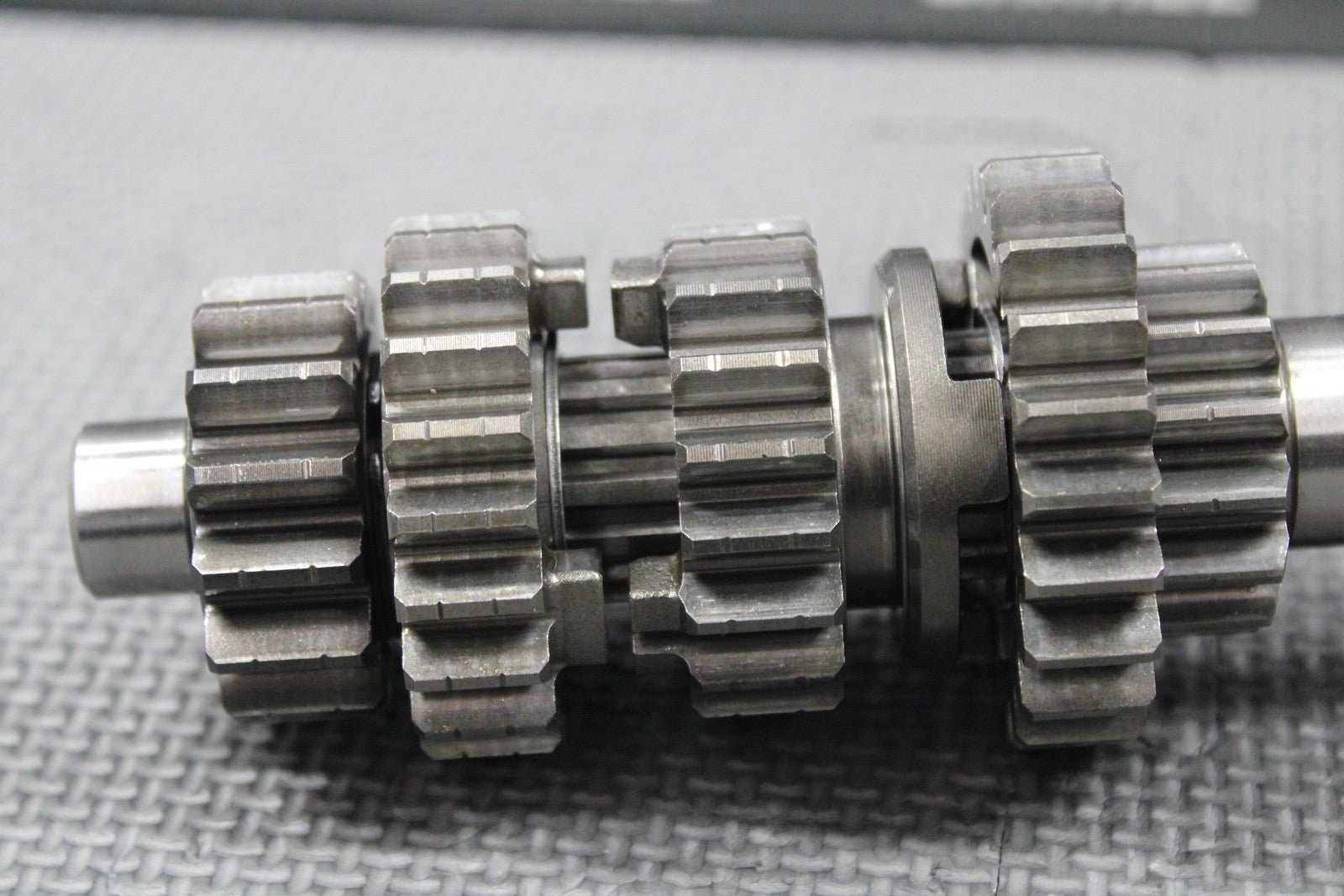 2007 KAWASAKI KX250F OEM TRANSMISSION TRANNY GEARBOX GEARS SHIFT FORKS GOOD - hggarage