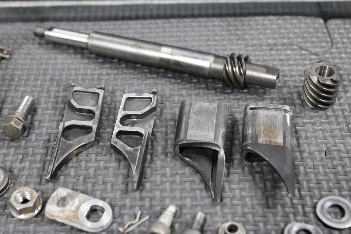 1998 HONDA CR125R 98 - 99 OEM ENGINE POWER VALVE POWERVALVE EXHAUST VALVE ASSEMBLY - hggarage