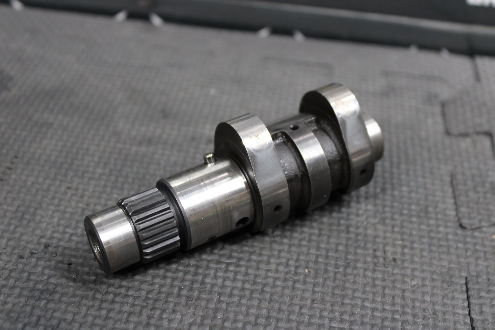 2007 Honda XR650R 00 - 07 OEM Engine Motor Cam Shaft Camshaft 14000 - Mbn - 670 - hggarage