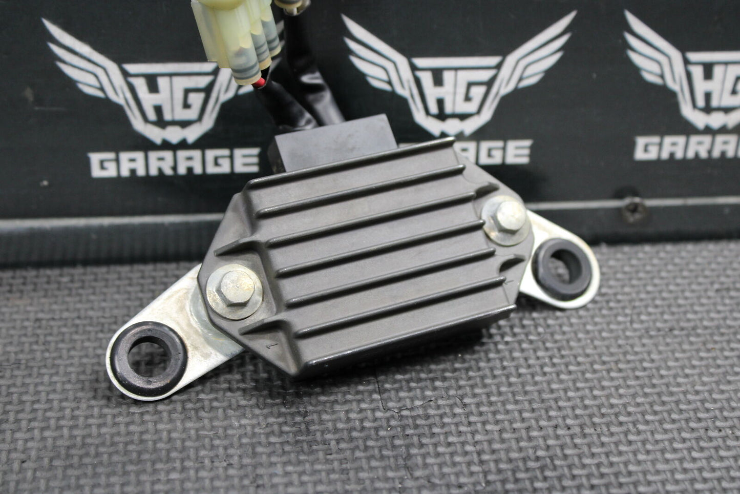 2014 YAMAHA 14-18 YZ250F 14-19 YZ450F OEM RECTIFIER VOLTAGE REGULATOR