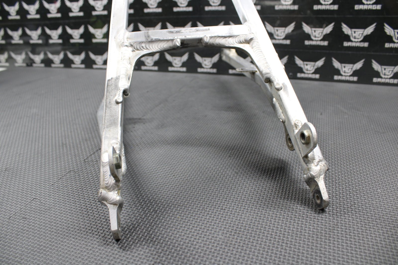 2006 KAWASAKI 06 - 07 KX250F KX450F OEM REAR BACK SUB FRAME SUBFRAME 32160 - 019 - hggarage