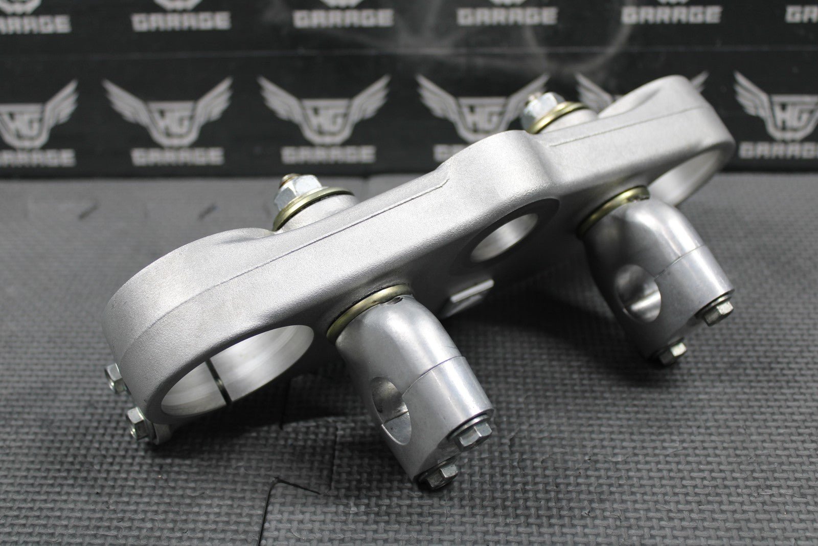 2003 00 - 03 HONDA CR125R CR250R OEM FRONT FORK UPPER TRIPLE TREE BAR CLAMP NICE! - hggarage