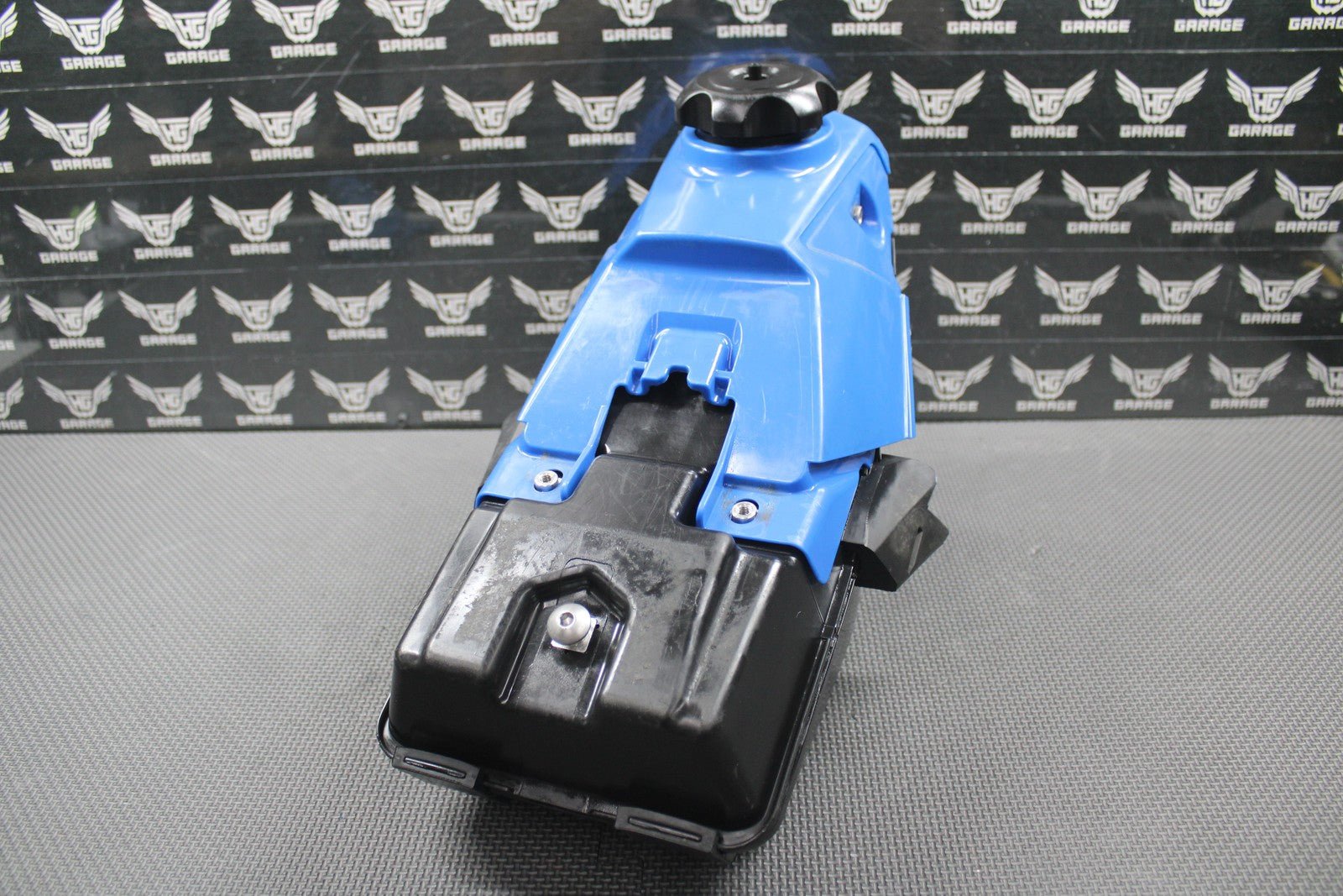 2020 SUZUKI 19 - 25 RMZ250 RMZ450 OEM GAS FUEL TANK PETROL RESERVOIR 44110 - 37K00 - hggarage