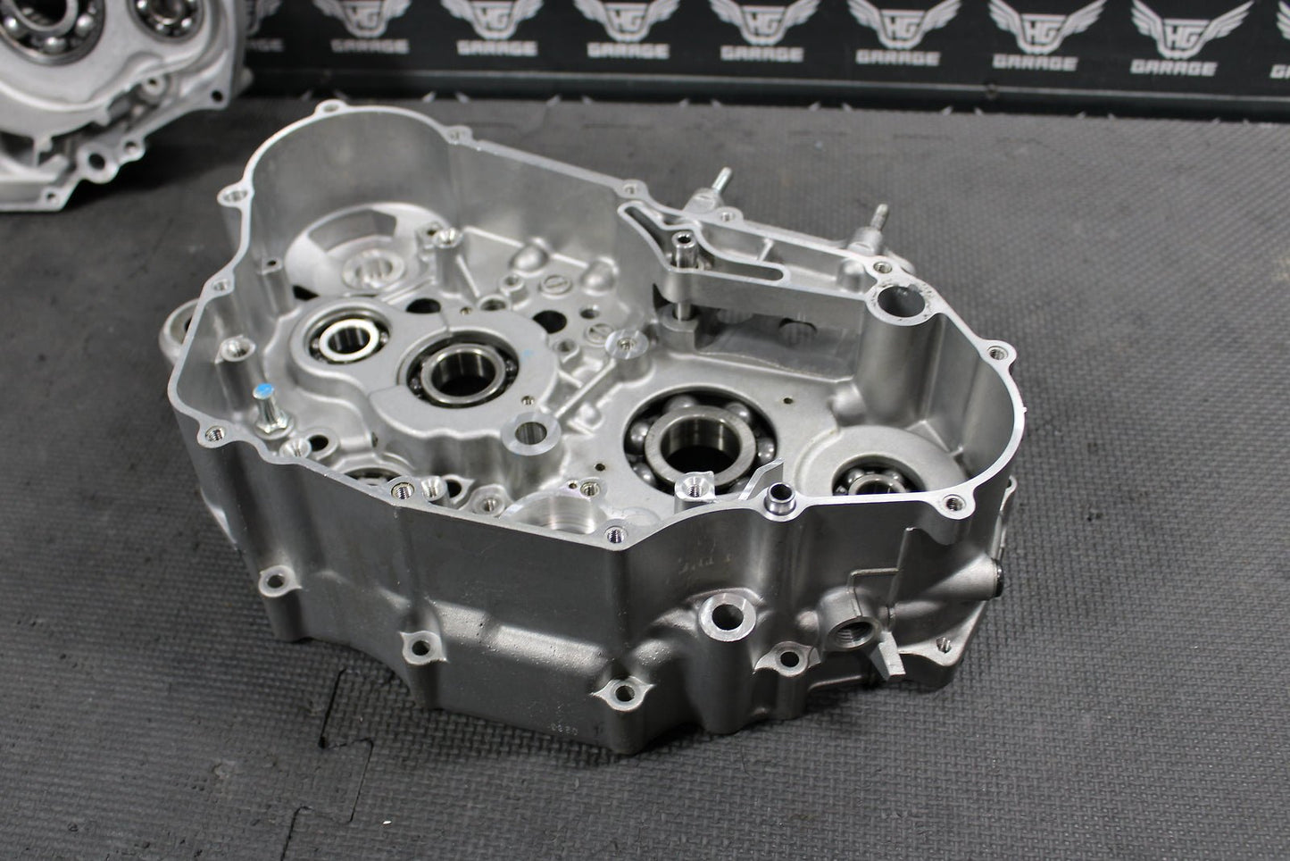 2013 SUZUKI DRZ400 DRZ400E DRZ400S DRZ400SM OEM LEFT RIGHT ENGINE MOTOR CRANKCAS - hggarage