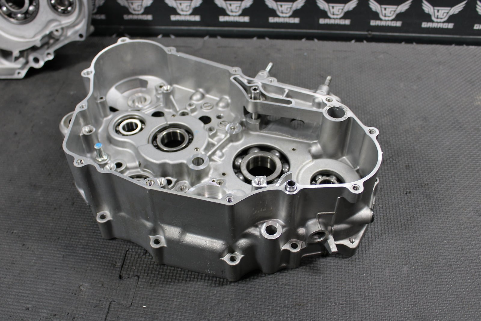 2013 SUZUKI DRZ400 DRZ400E DRZ400S DRZ400SM OEM LEFT RIGHT ENGINE MOTOR CRANKCAS - hggarage