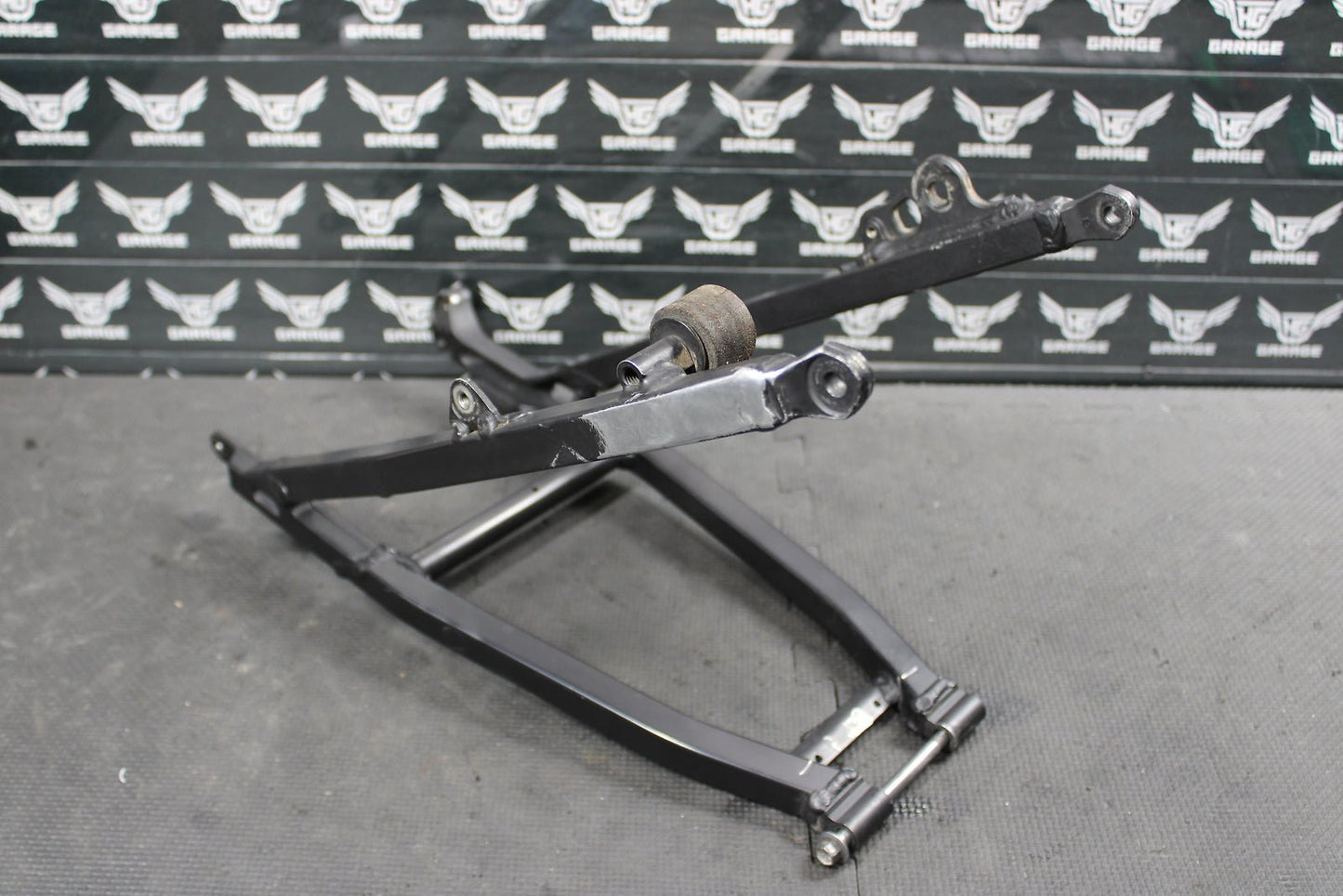 2007 YAMAHA YZ250F YZ450F OEM REAR BACK SUB FRAME SUBFRAME 2S2 - 21190 - 70 - 00 - hggarage