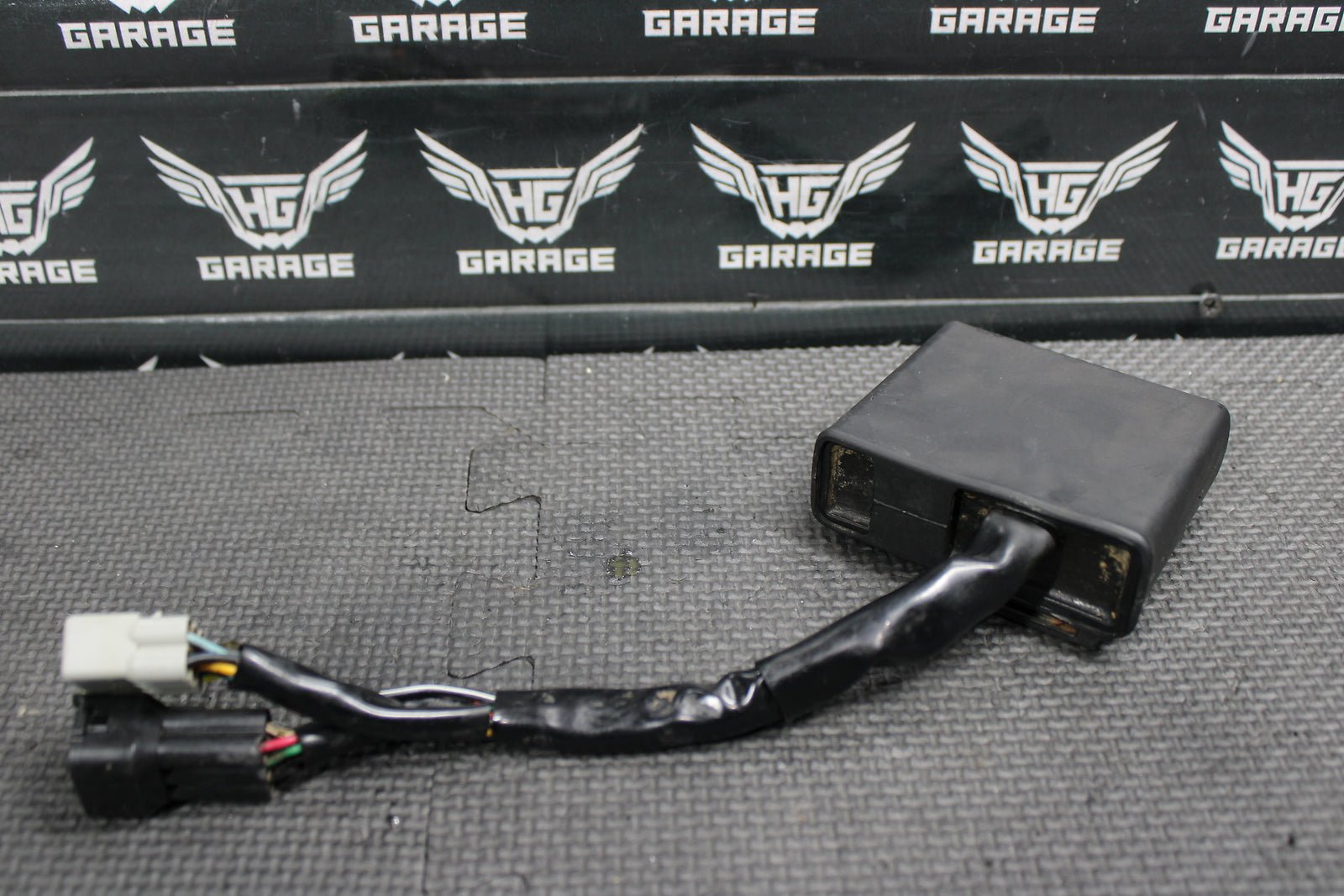 2002 Yamaha YZ426F OEM CDI ECU Igniter Unit Black Box Wiring 5SF - 85540 - 00 - 00 - hggarage