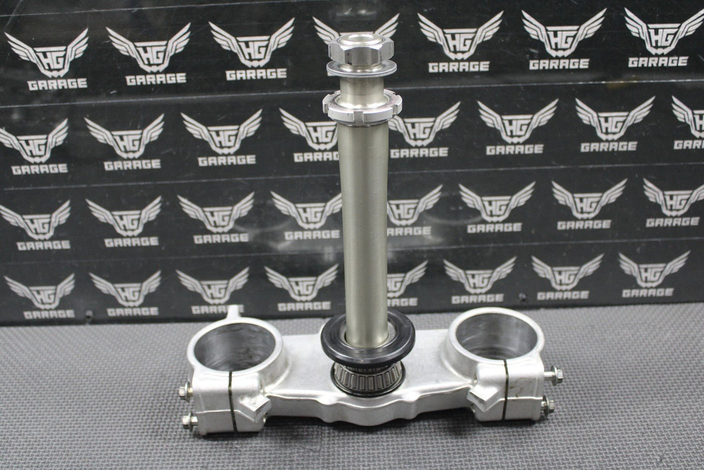 2020 SUZUKI 20 - 25 RMZ250 OEM FRONT FORKS LOWER TRIPLE TREE STEM 51410 - 46K10 - hggarage