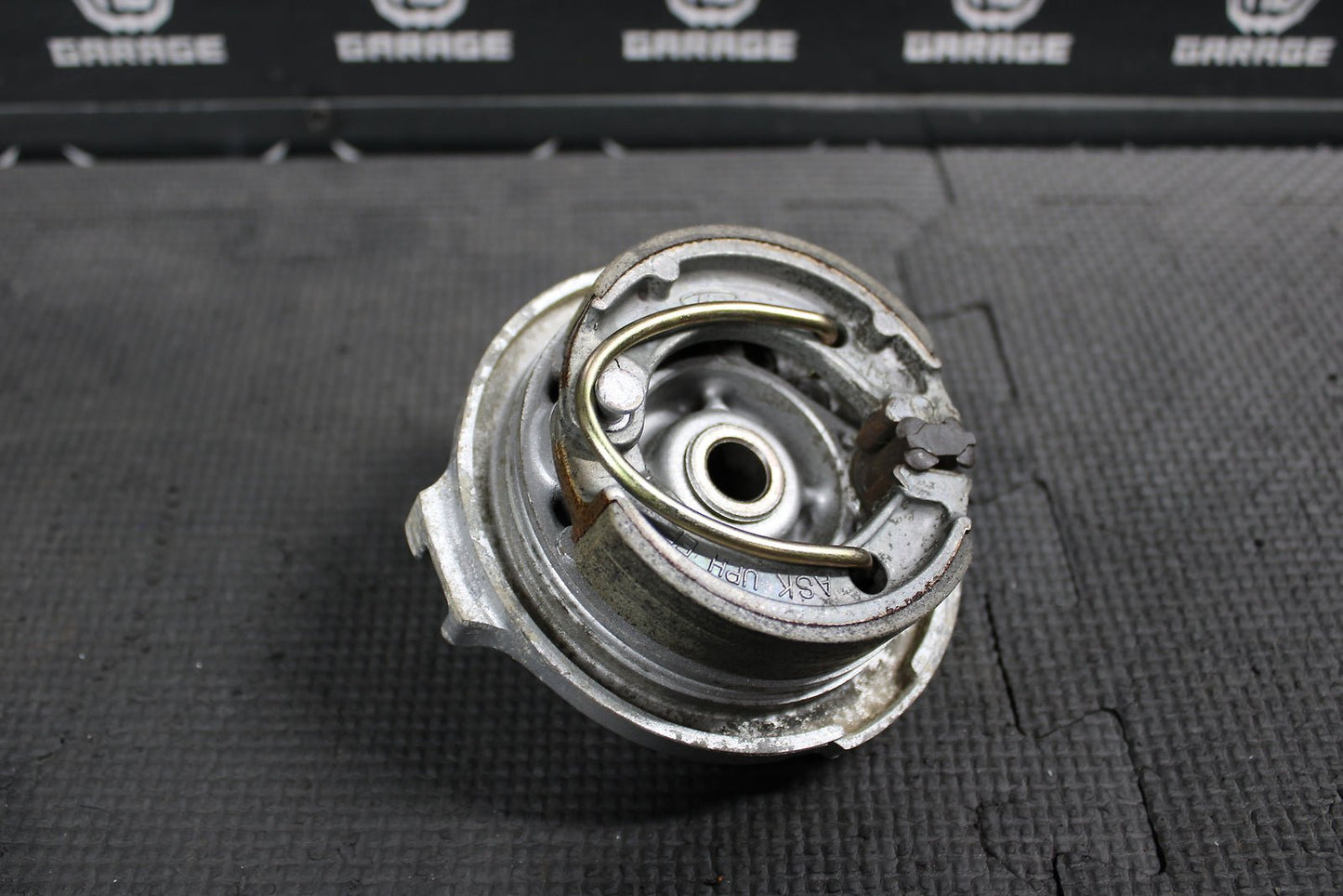 2000 HONDA 04 - 09 / 11 - 16 / 2018 / 20 - 22 CRF50F 00 - 03 XR50R OEM FRONT BRAKE DRUM - hggarage