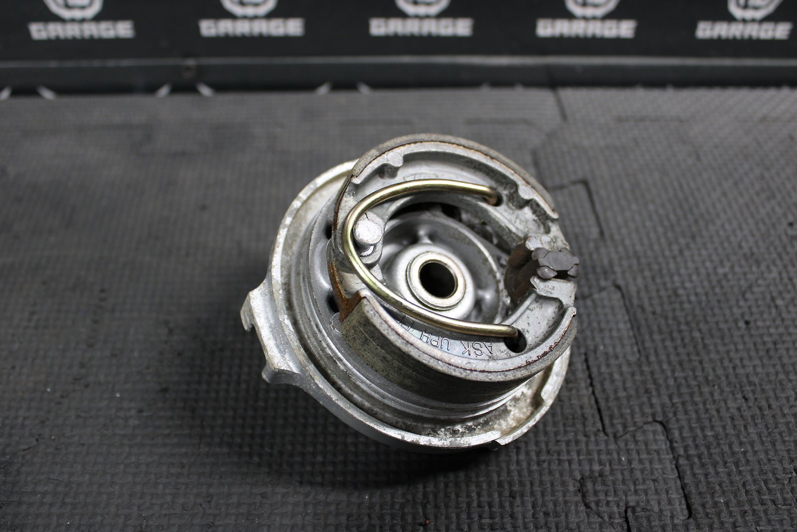 2000 HONDA 04 - 09 / 11 - 16 / 2018 / 20 - 22 CRF50F 00 - 03 XR50R OEM FRONT BRAKE DRUM - hggarage